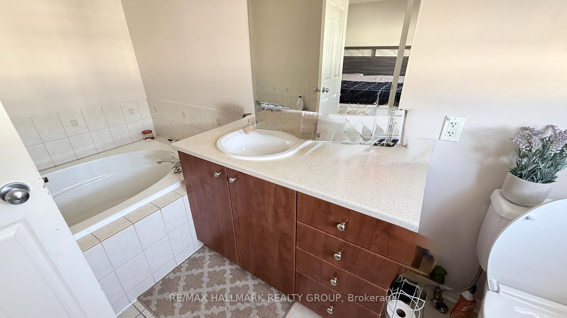 Photo 19 of 261 Monaco Place, Ottawa, Avalon East — HOMEH