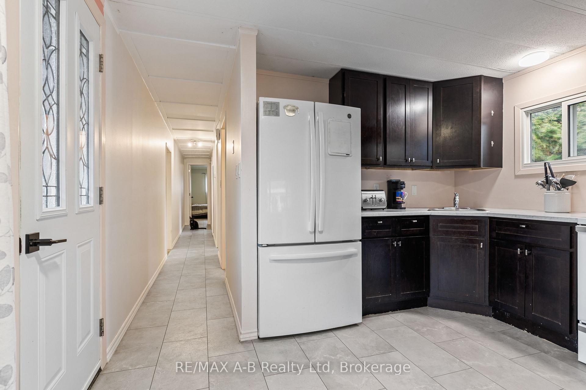Photo 10 of 191 Cedar Road, Perth East, Crystal Lake — HOMEH