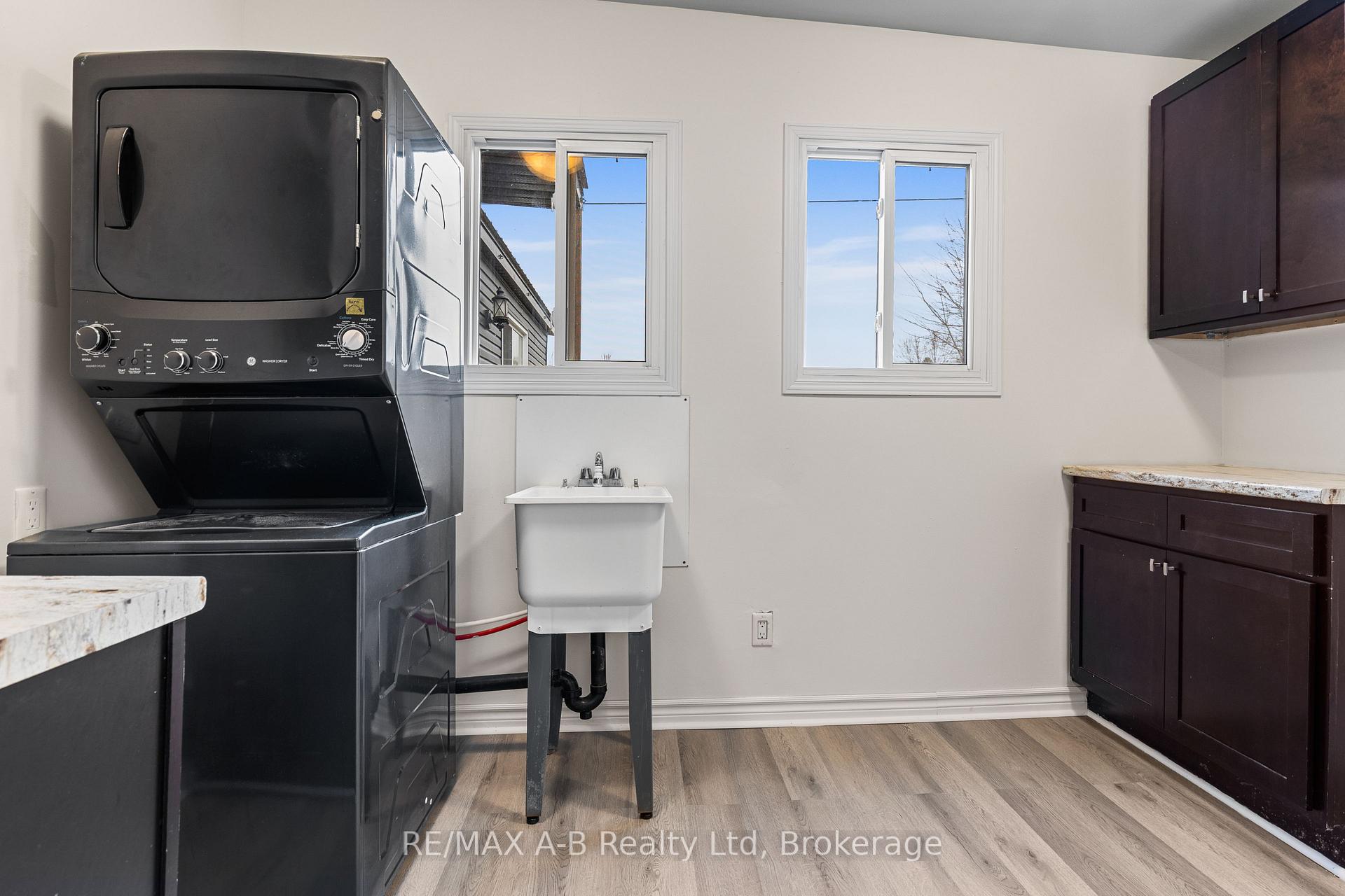 Photo 29 of 191 Cedar Road, Perth East, Crystal Lake — HOMEH