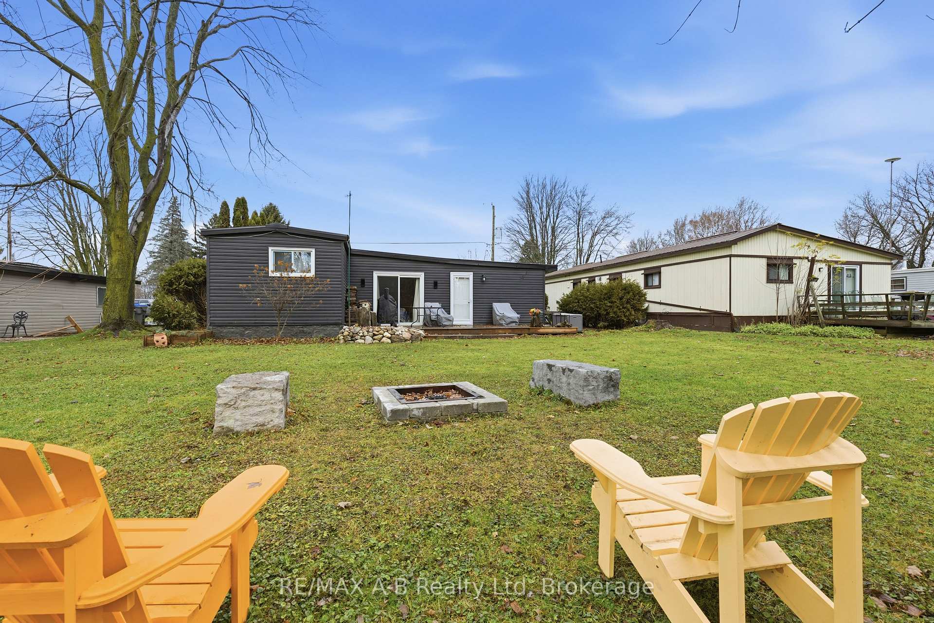 Photo 38 of 191 Cedar Road, Perth East, Crystal Lake — HOMEH