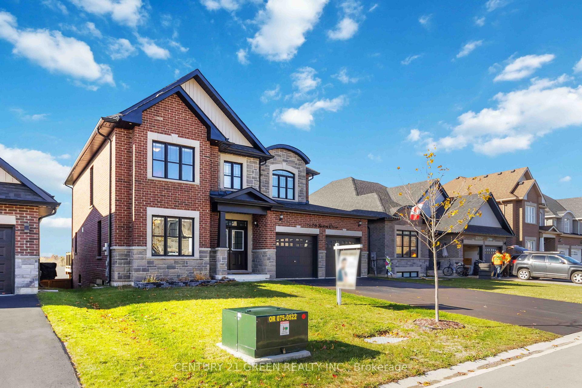 Photo 2 of 3044 Sierra Drive, Orillia — HOMEH