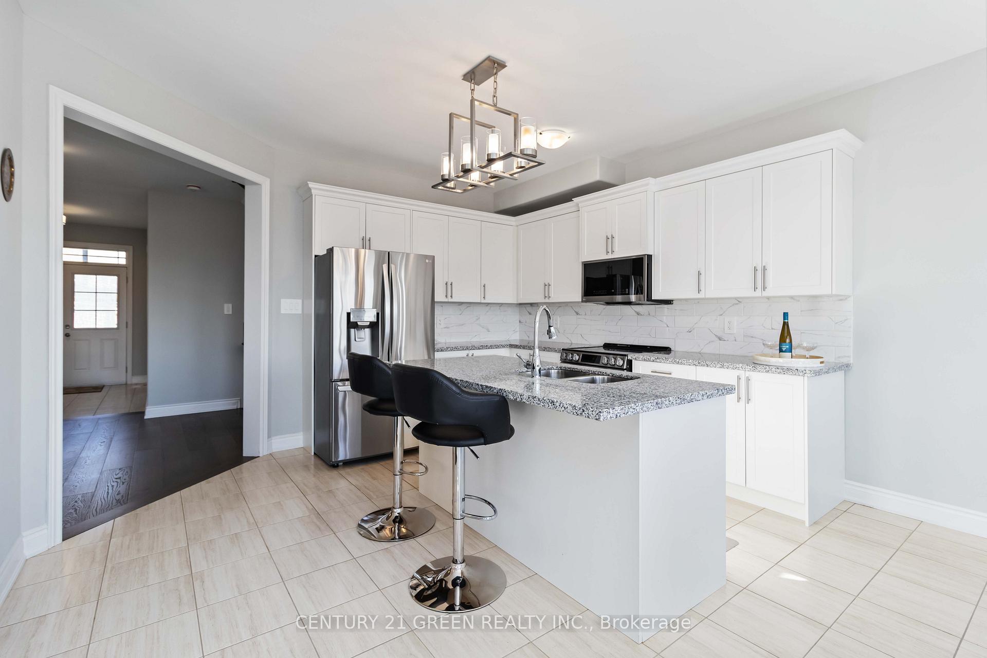 Photo 14 of 3044 Sierra Drive, Orillia — HOMEH