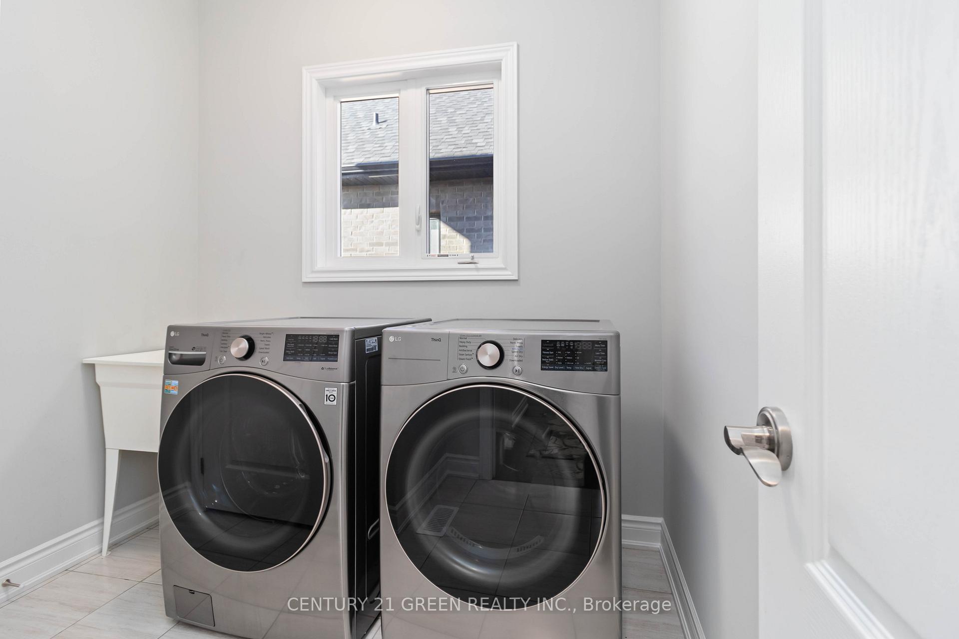 Photo 23 of 3044 Sierra Drive, Orillia — HOMEH