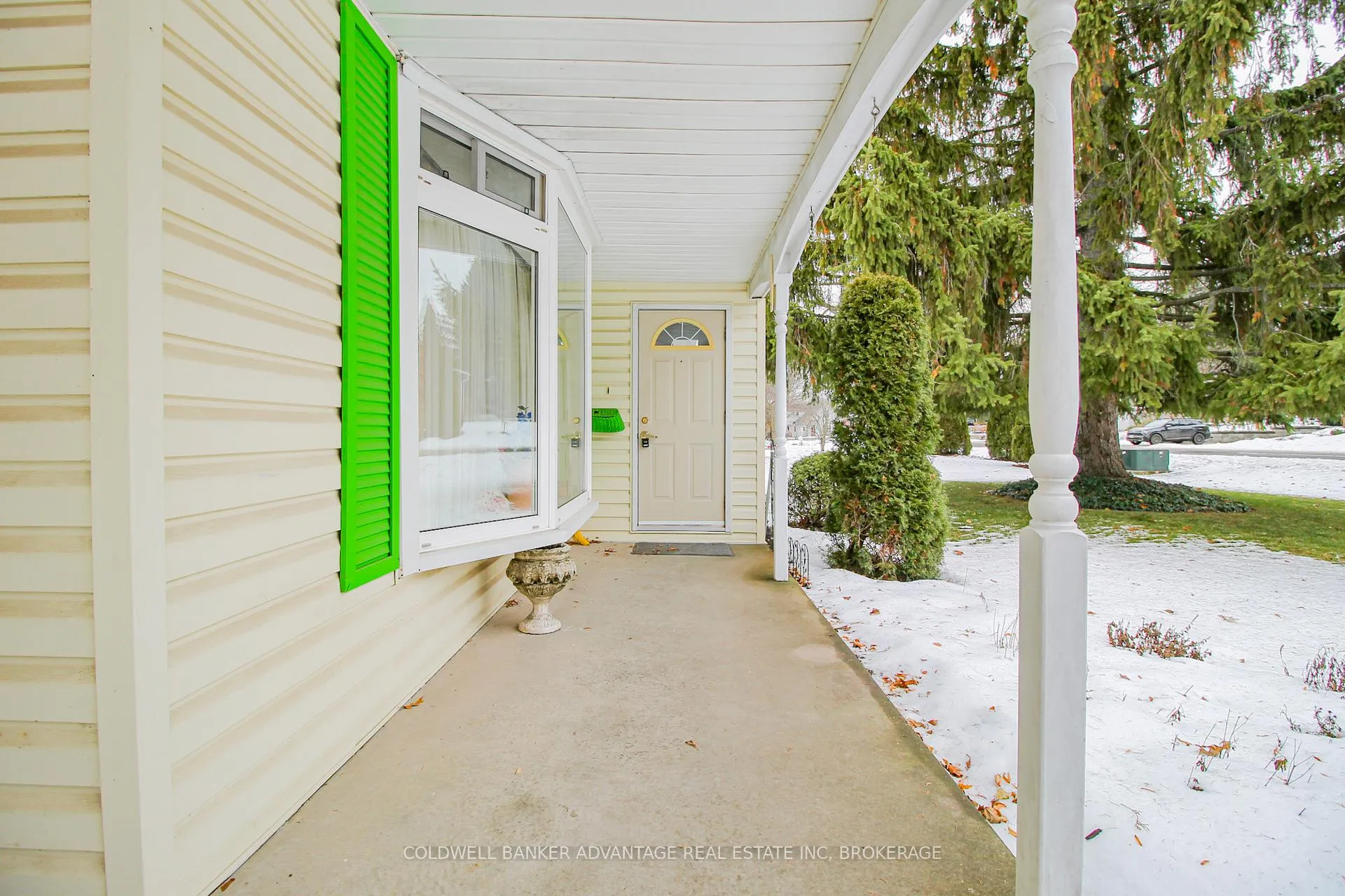 Photo 5 of 8 Bigelow Crescent, Pelham, Fonthill — HOMEH