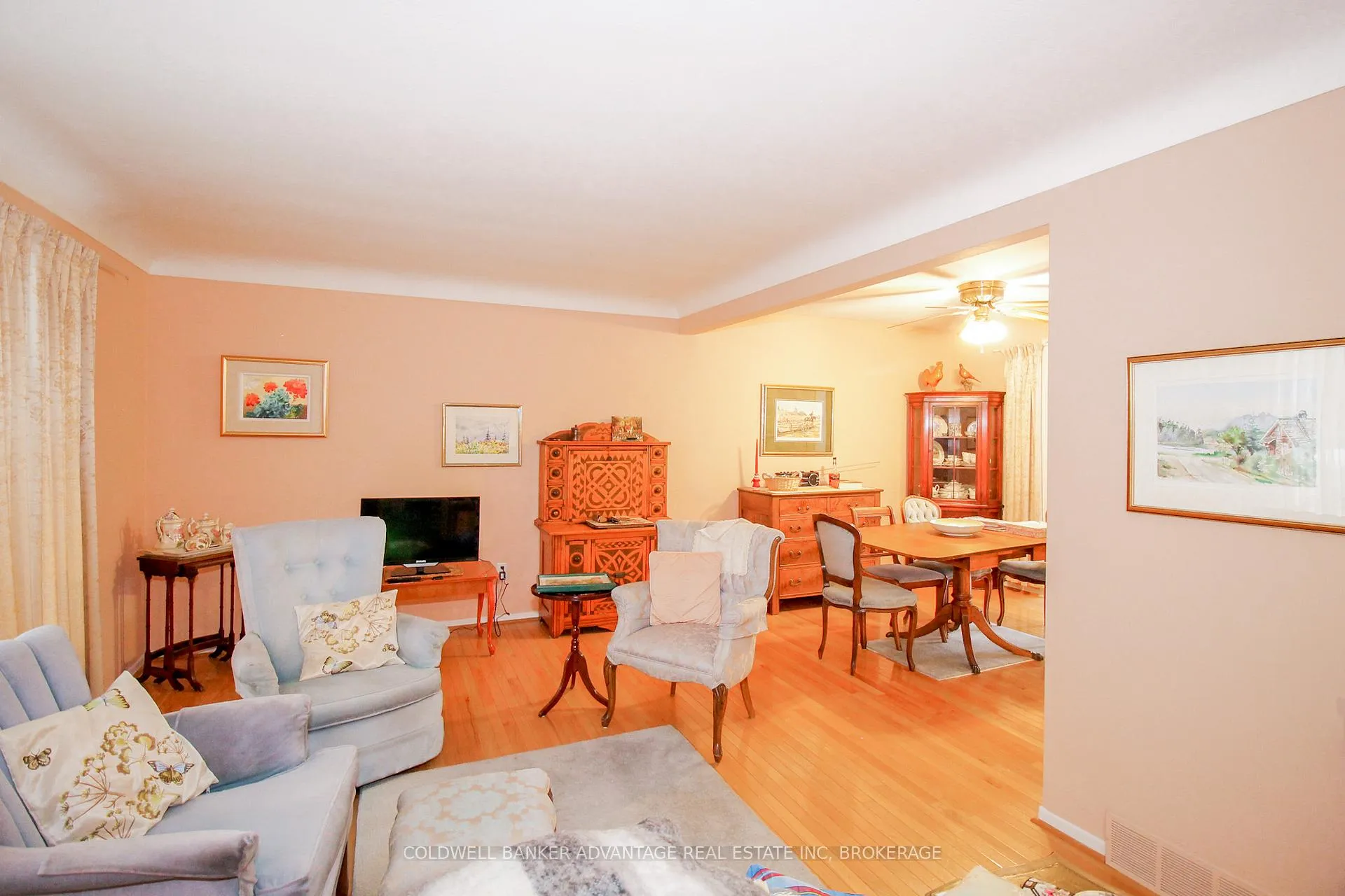 Photo 7 of 8 Bigelow Crescent, Pelham, Fonthill — HOMEH