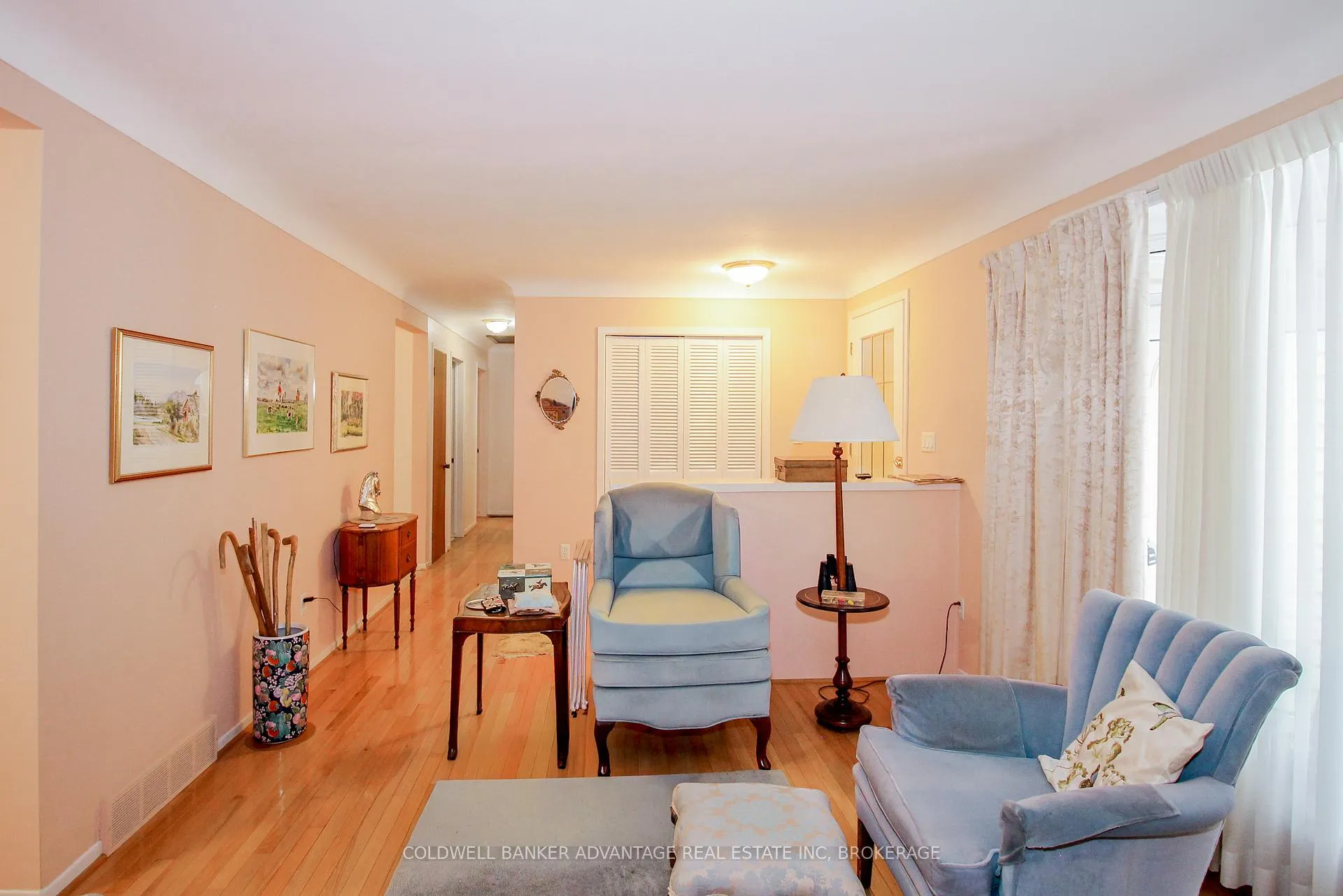 Photo 9 of 8 Bigelow Crescent, Pelham, Fonthill — HOMEH
