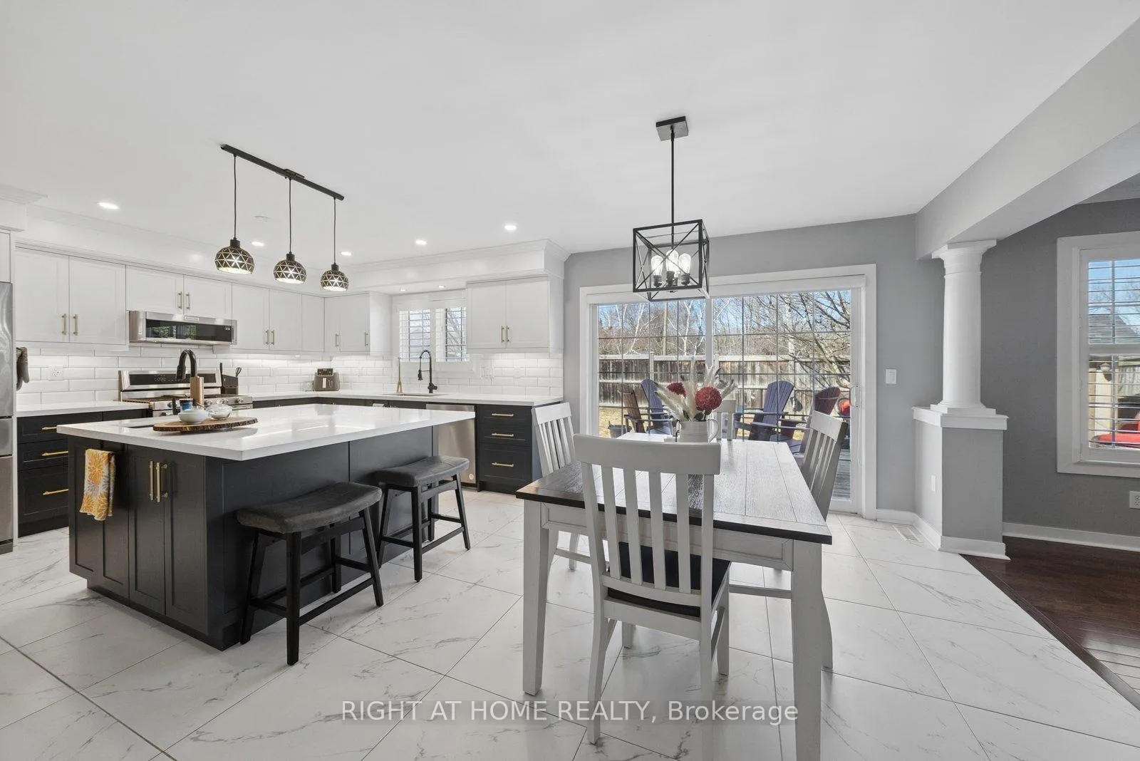 Photo 6 of 68 Jennings Drive, Clarington, Bowmanville — HOMEH
