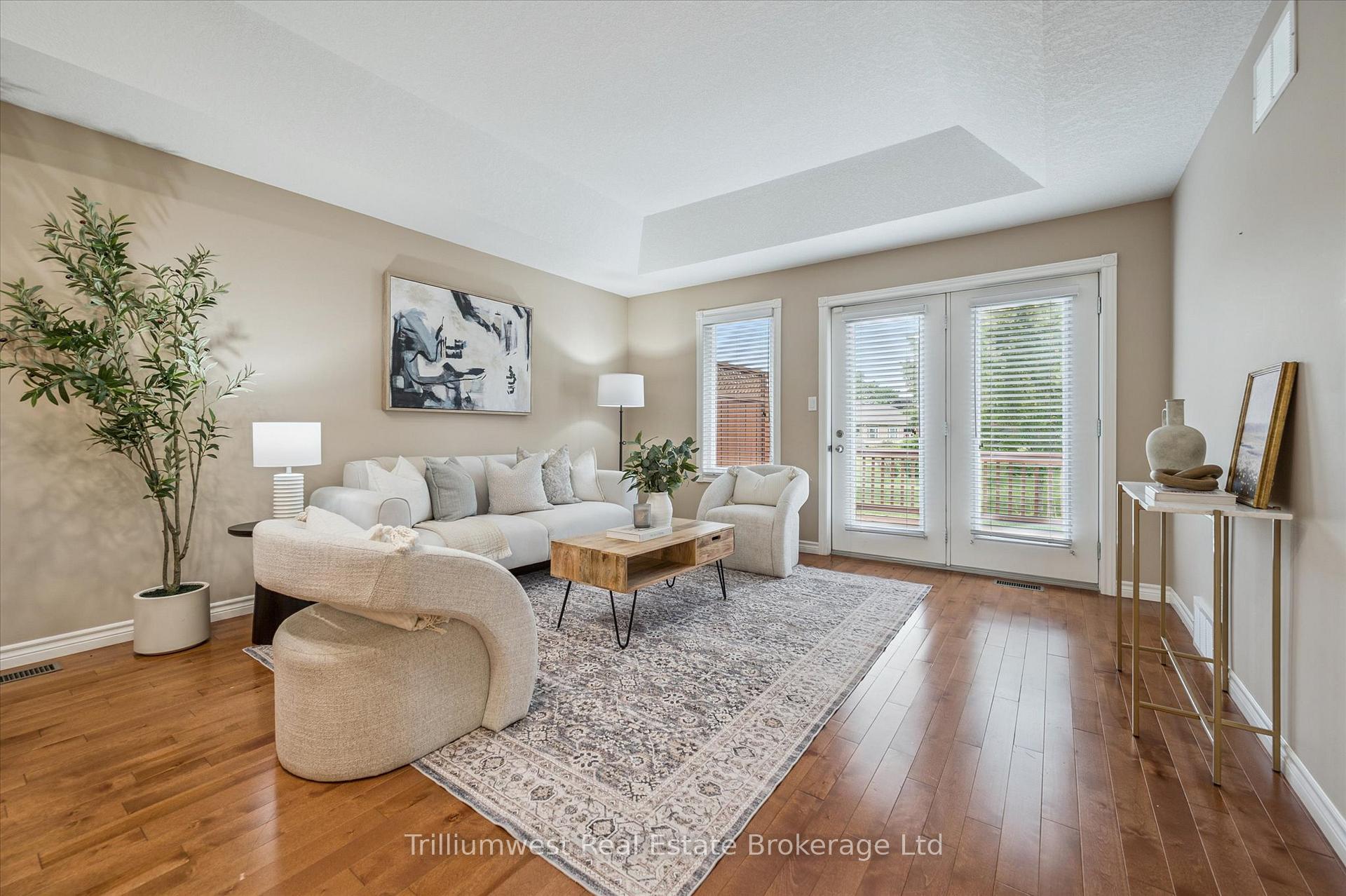Photo 8 of 410 Catherine Street, North Huron, Wingham — HOMEH