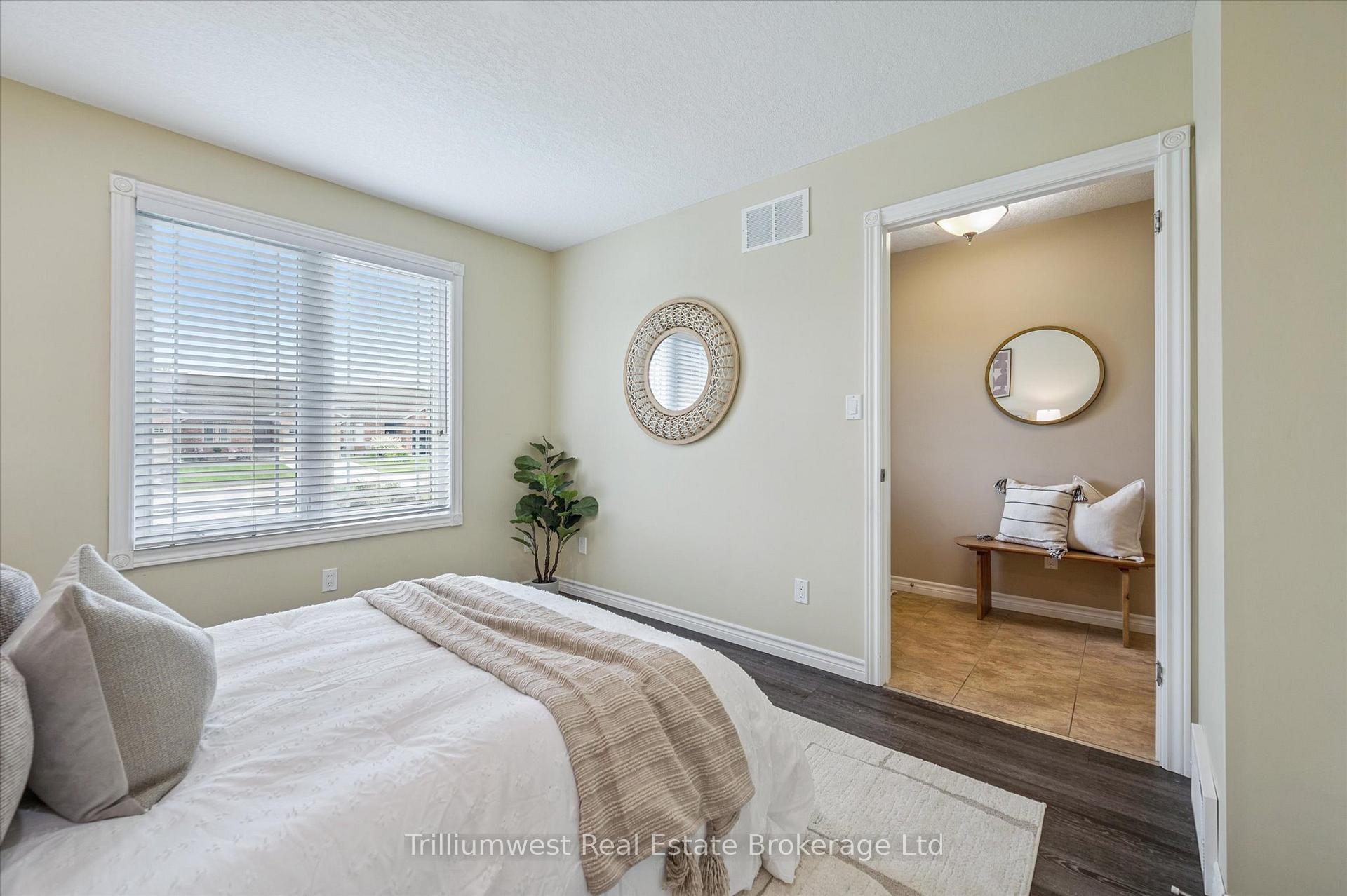 Photo 14 of 410 Catherine Street, North Huron, Wingham — HOMEH