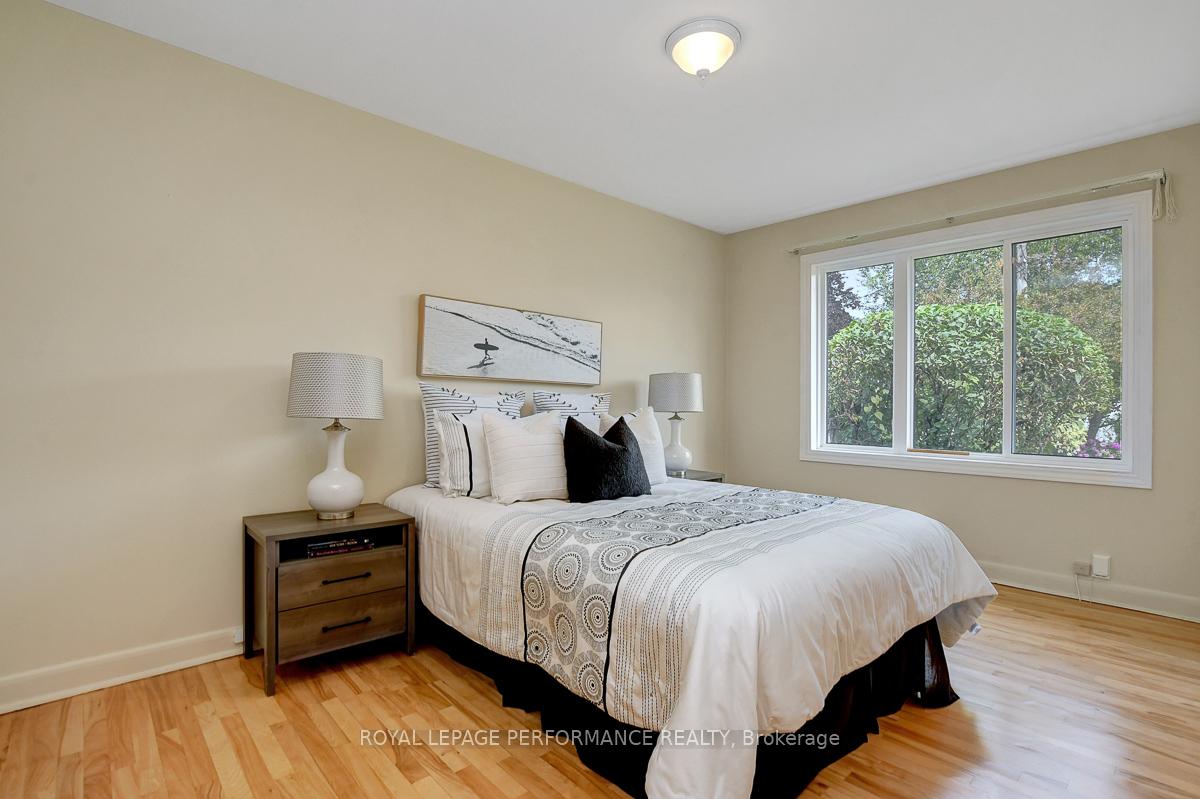 Photo 12 of 617 Gardenvale Road, Ottawa, Castle Heights/Rideau High — HOMEH