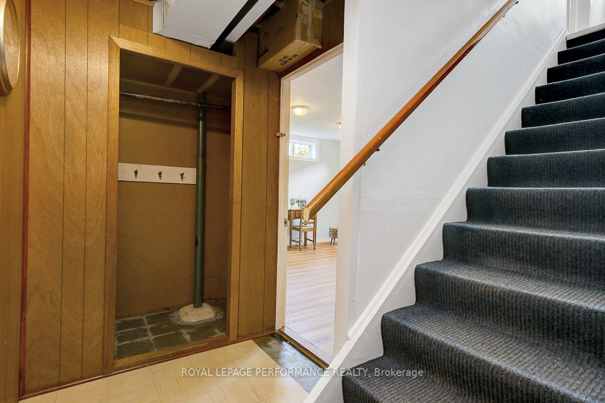 Photo 25 of 617 Gardenvale Road, Ottawa, Castle Heights/Rideau High — HOMEH