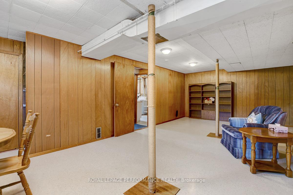 Photo 30 of 617 Gardenvale Road, Ottawa, Castle Heights/Rideau High — HOMEH