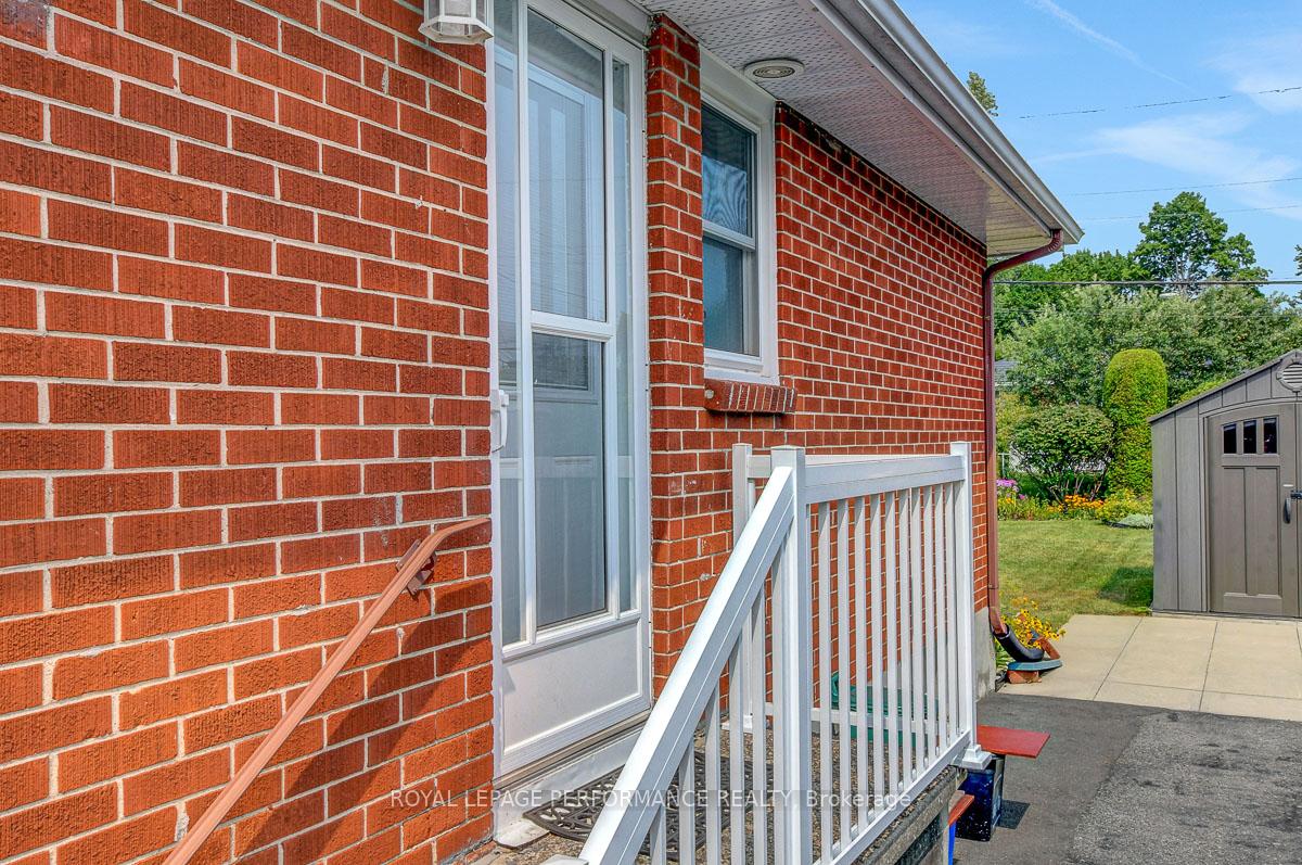 Photo 38 of 617 Gardenvale Road, Ottawa, Castle Heights/Rideau High — HOMEH