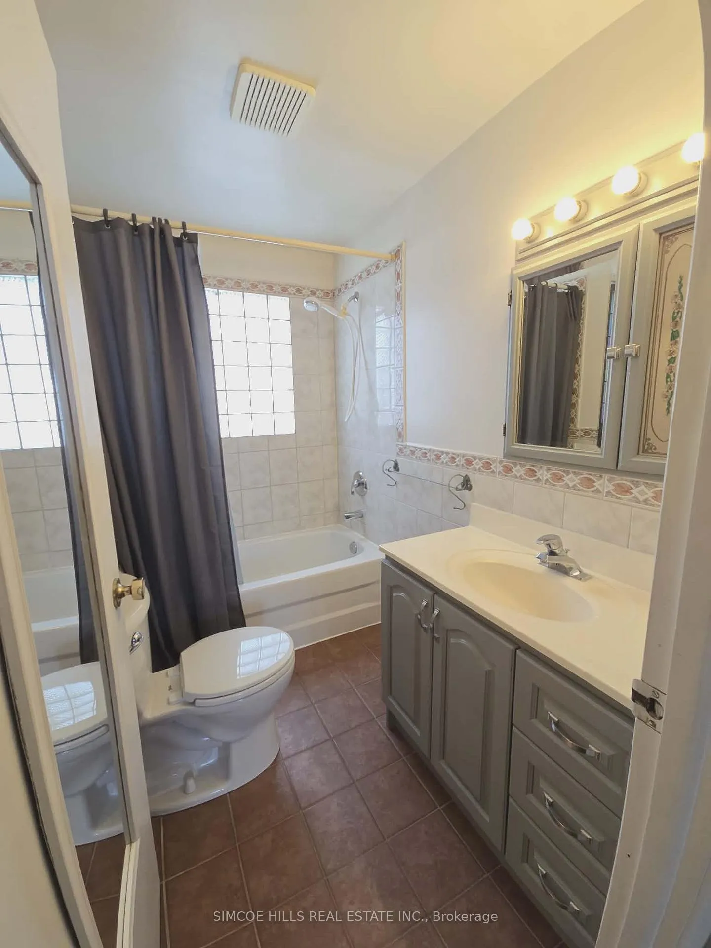 Photo 6 of 326 Harvey Street, Orillia — HOMEH