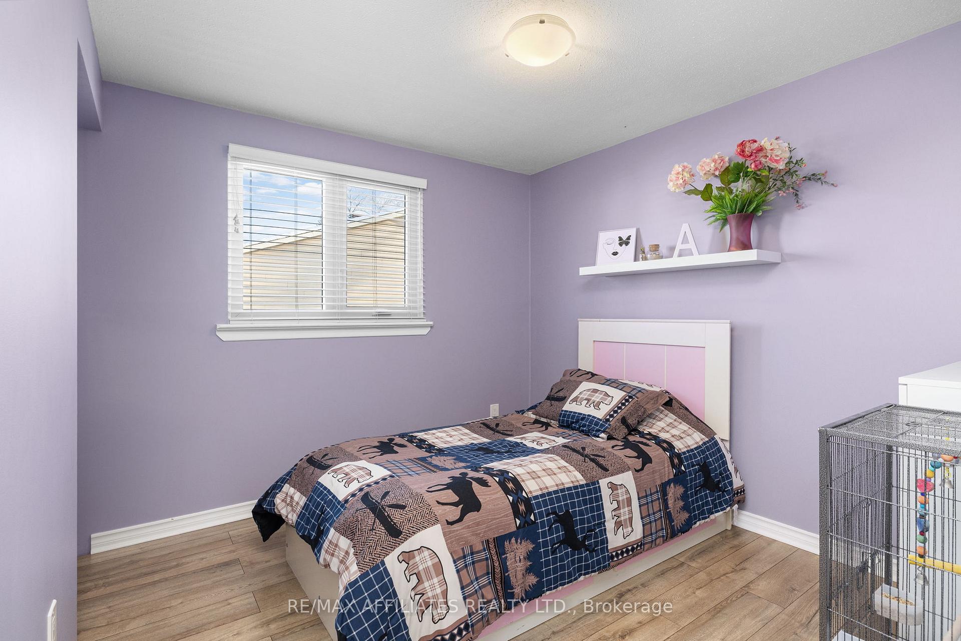 Photo 27 of 910 Borland Drive, Ottawa, Chatelaine Village — HOMEH