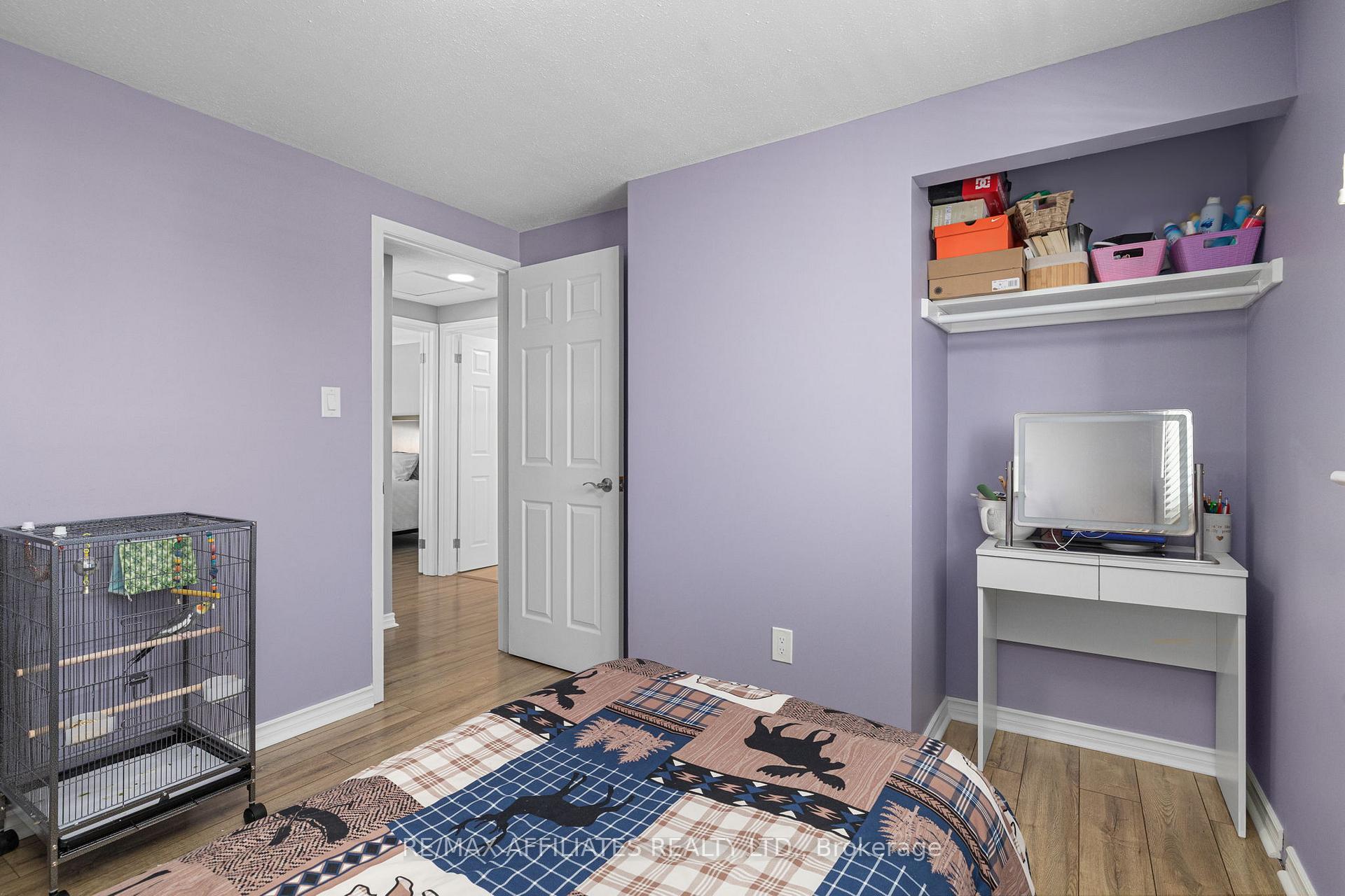 Photo 28 of 910 Borland Drive, Ottawa, Chatelaine Village — HOMEH