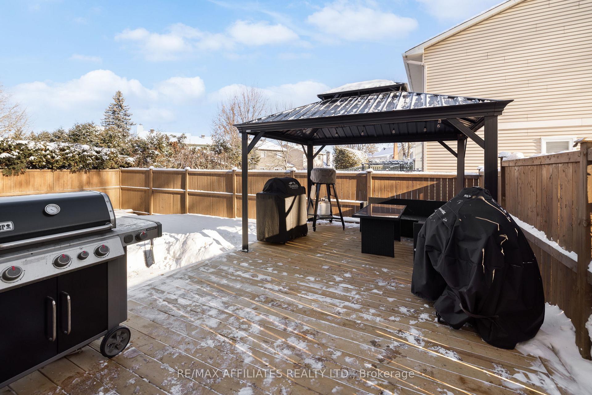 Photo 41 of 910 Borland Drive, Ottawa, Chatelaine Village — HOMEH