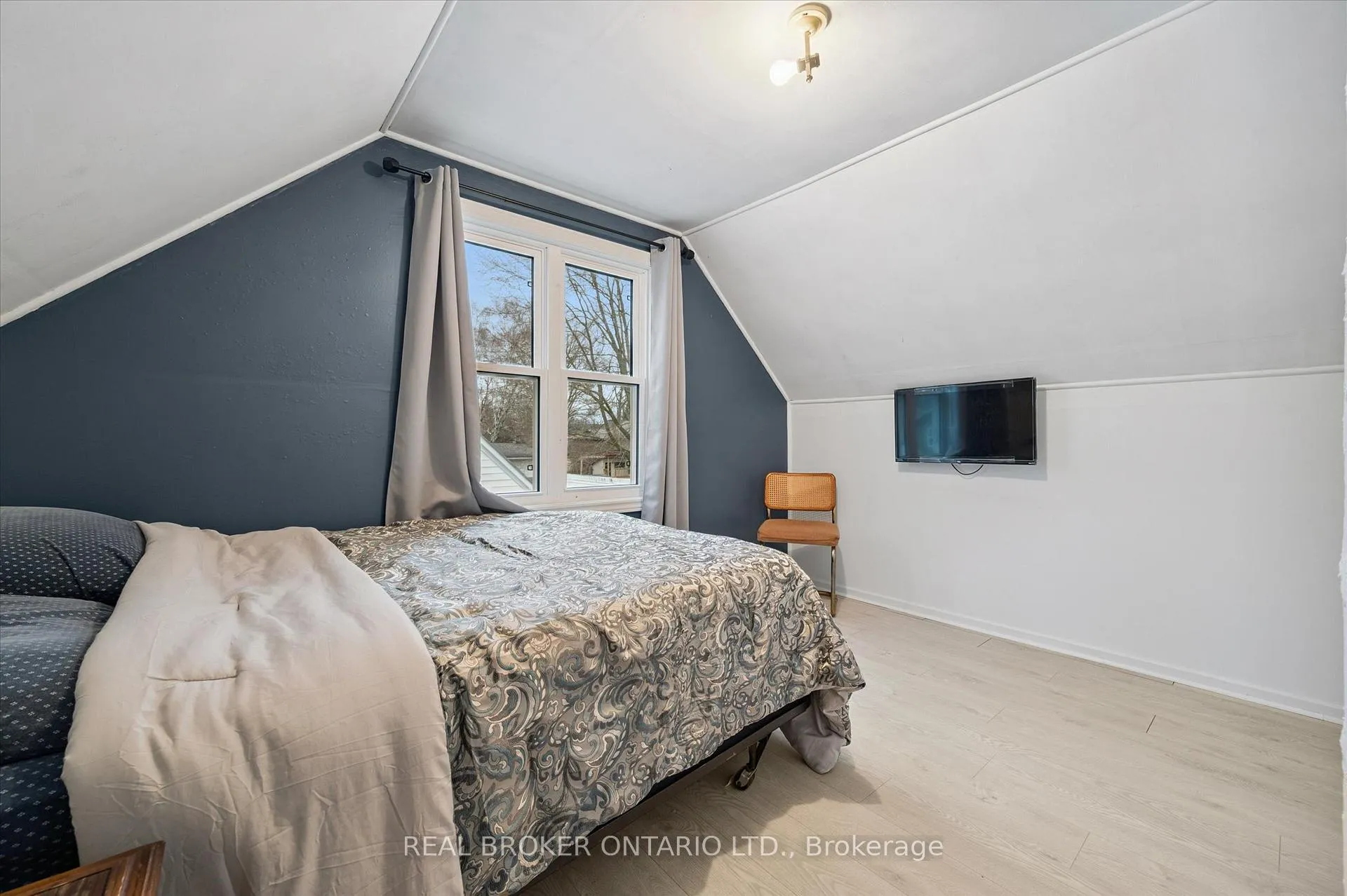 Photo 17 of 429 Clayton Street, North Perth, Listowel — HOMEH