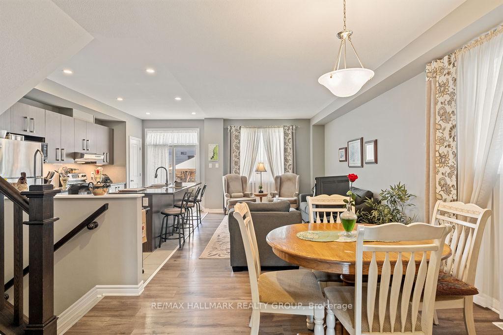 Photo 4 of 246 Yellowcress Way, Ottawa, Avalon West — HOMEH