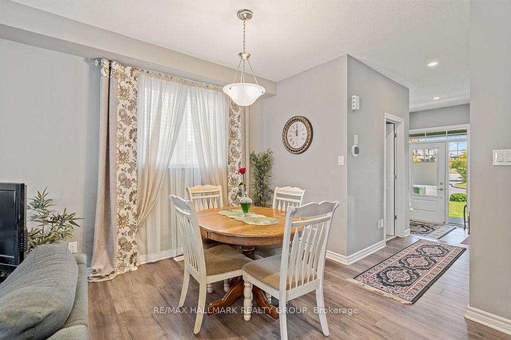 Photo 12 of 246 Yellowcress Way, Ottawa, Avalon West — HOMEH