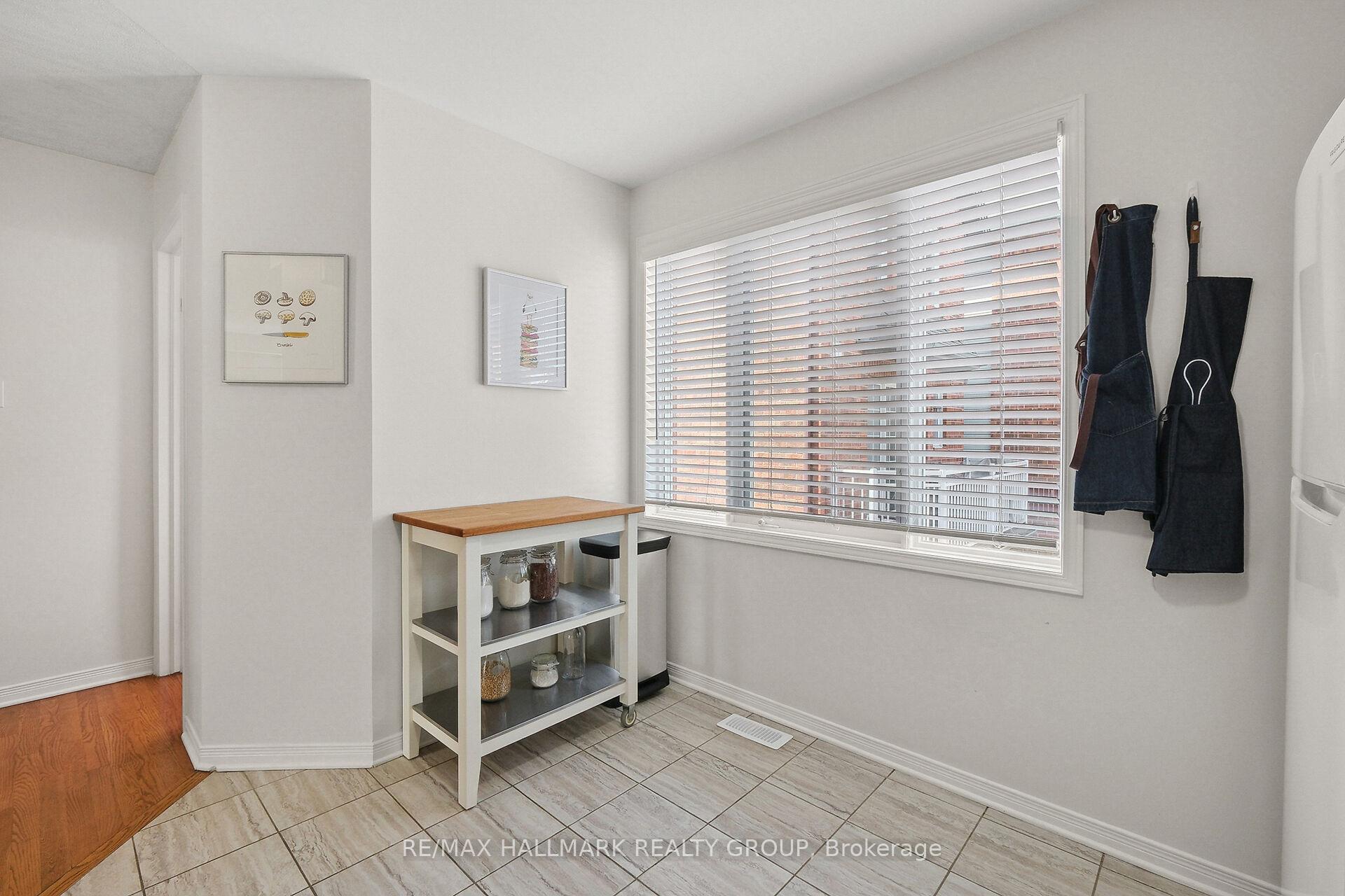 Photo 17 of 9 Radstock Private, Ottawa, Ottawa Centre — HOMEH