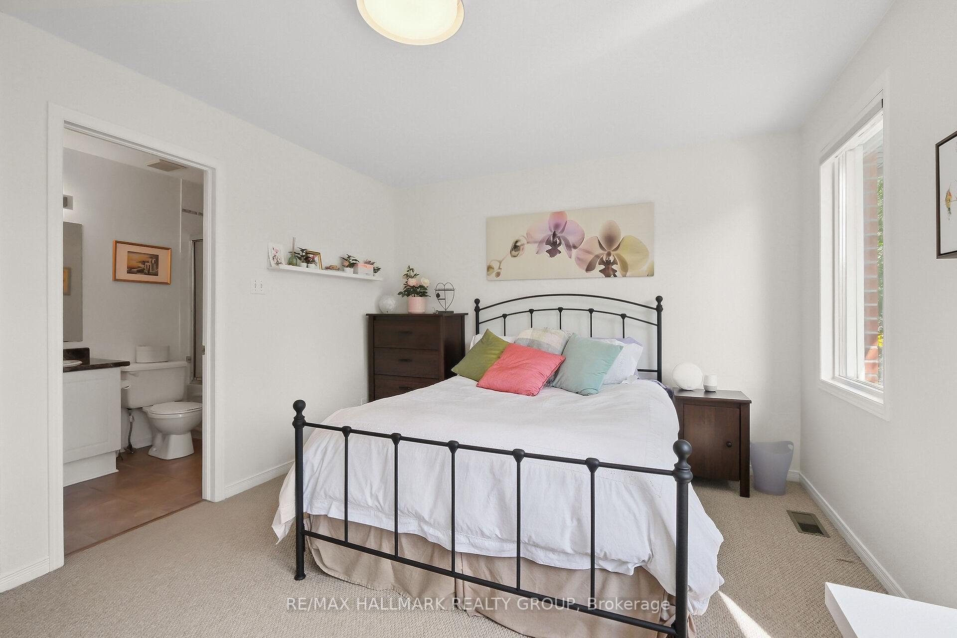 Photo 20 of 9 Radstock Private, Ottawa, Ottawa Centre — HOMEH