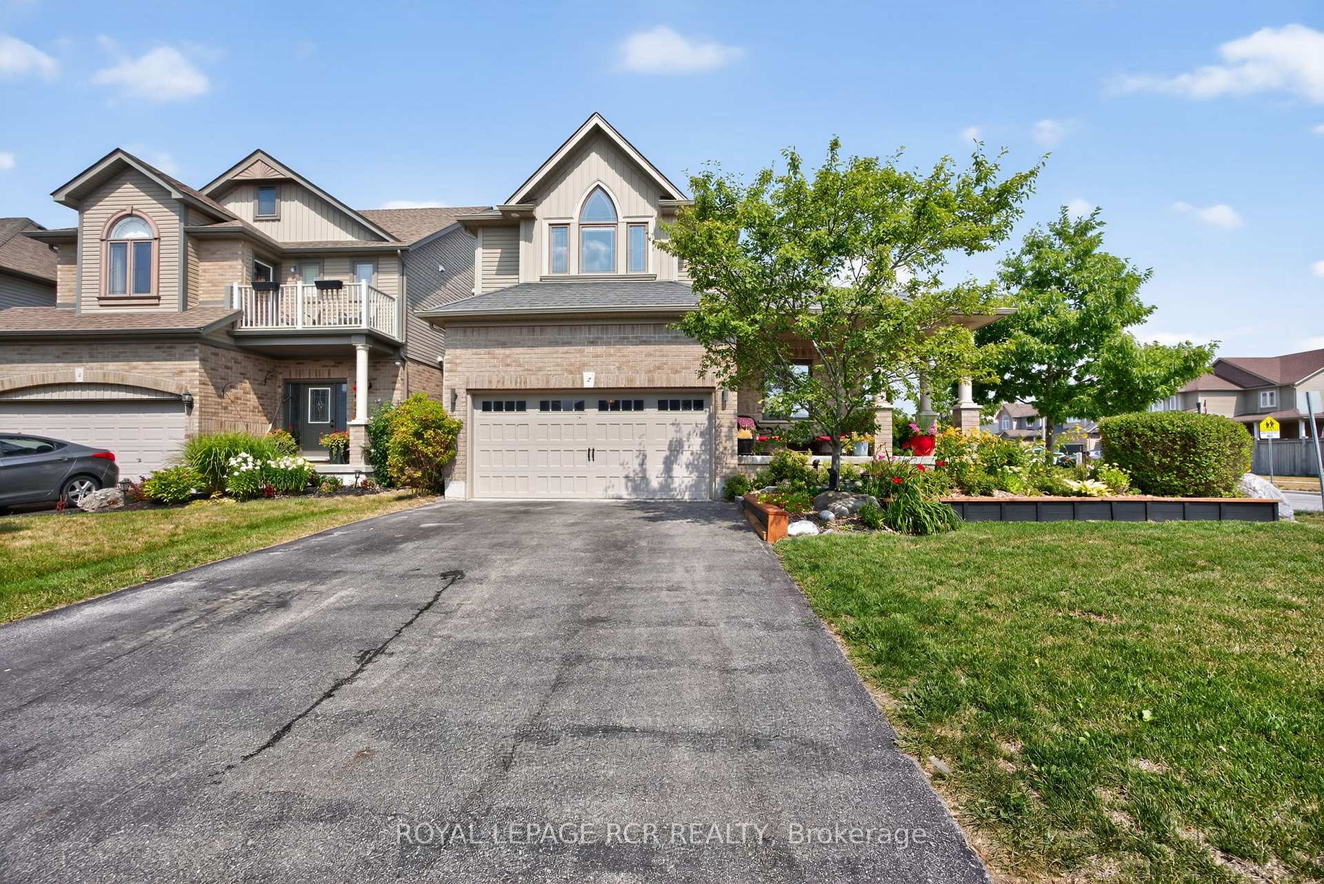 Photo 2 of 2 Irwin Crescent, New Tecumseth, Alliston — HOMEH