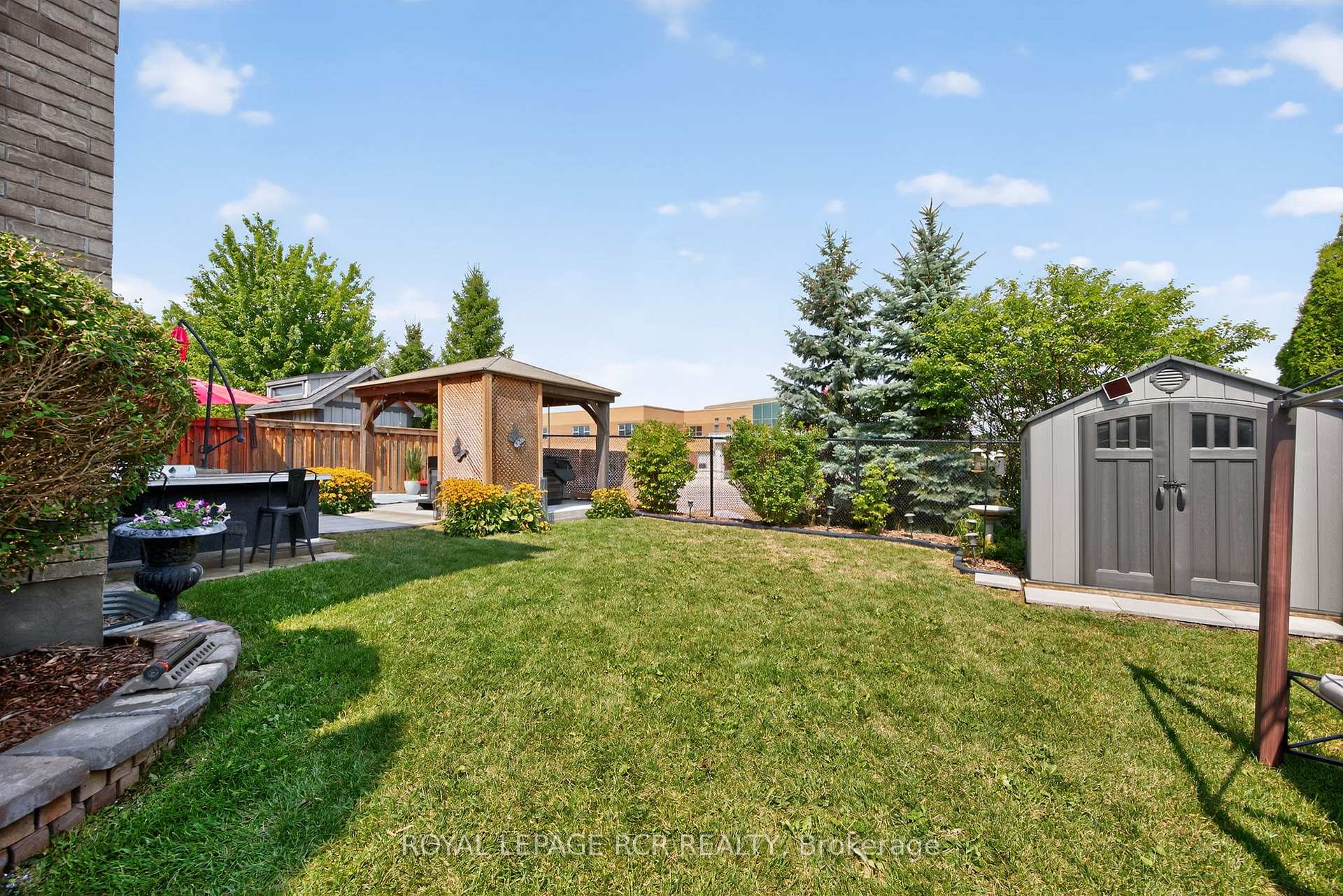 Photo 37 of 2 Irwin Crescent, New Tecumseth, Alliston — HOMEH