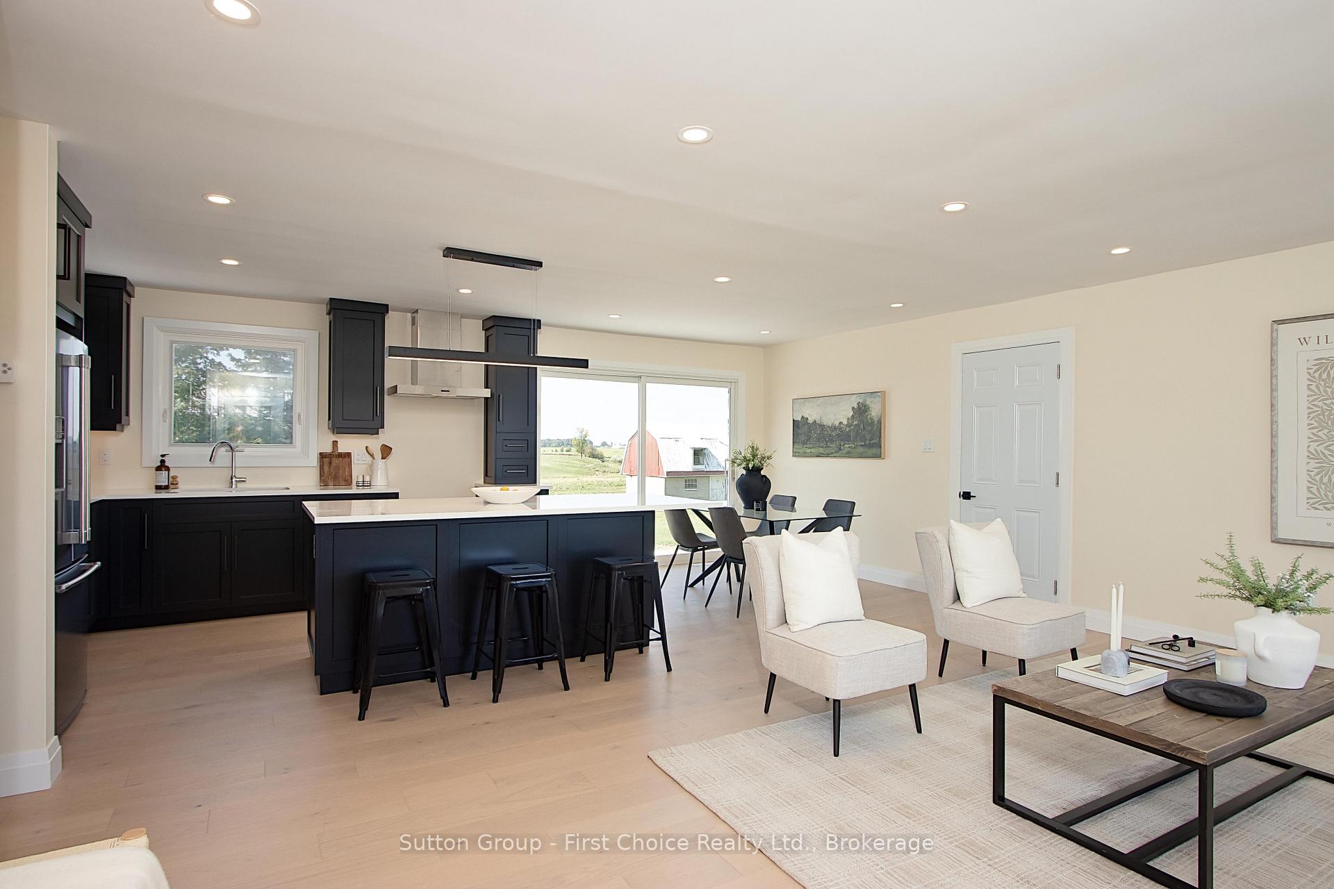 Photo 6 of 3552 Road 112, Perth East, South Easthope — HOMEH