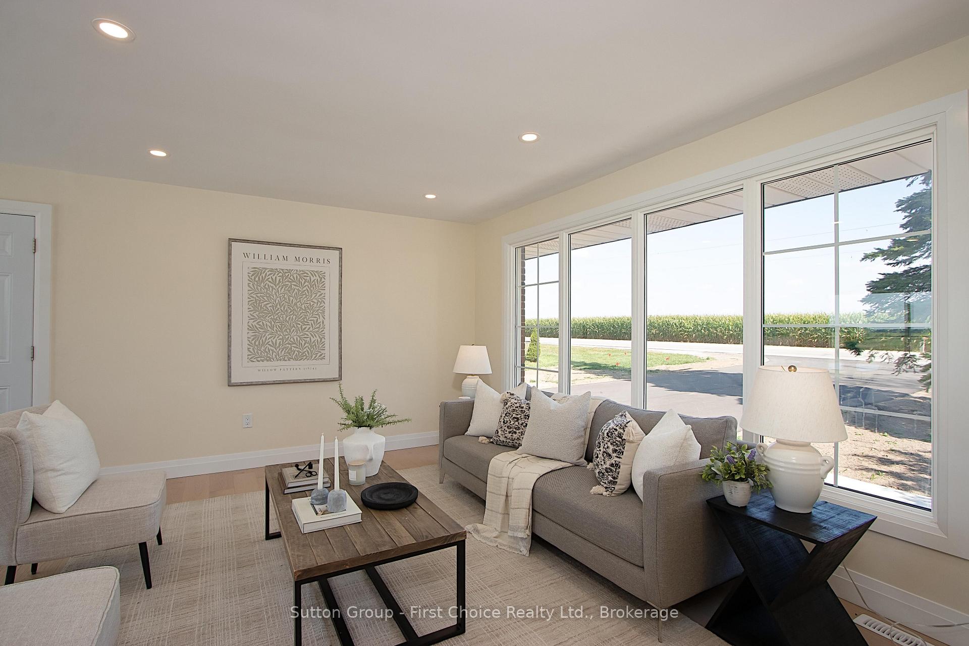 Photo 10 of 3552 Road 112, Perth East, South Easthope — HOMEH