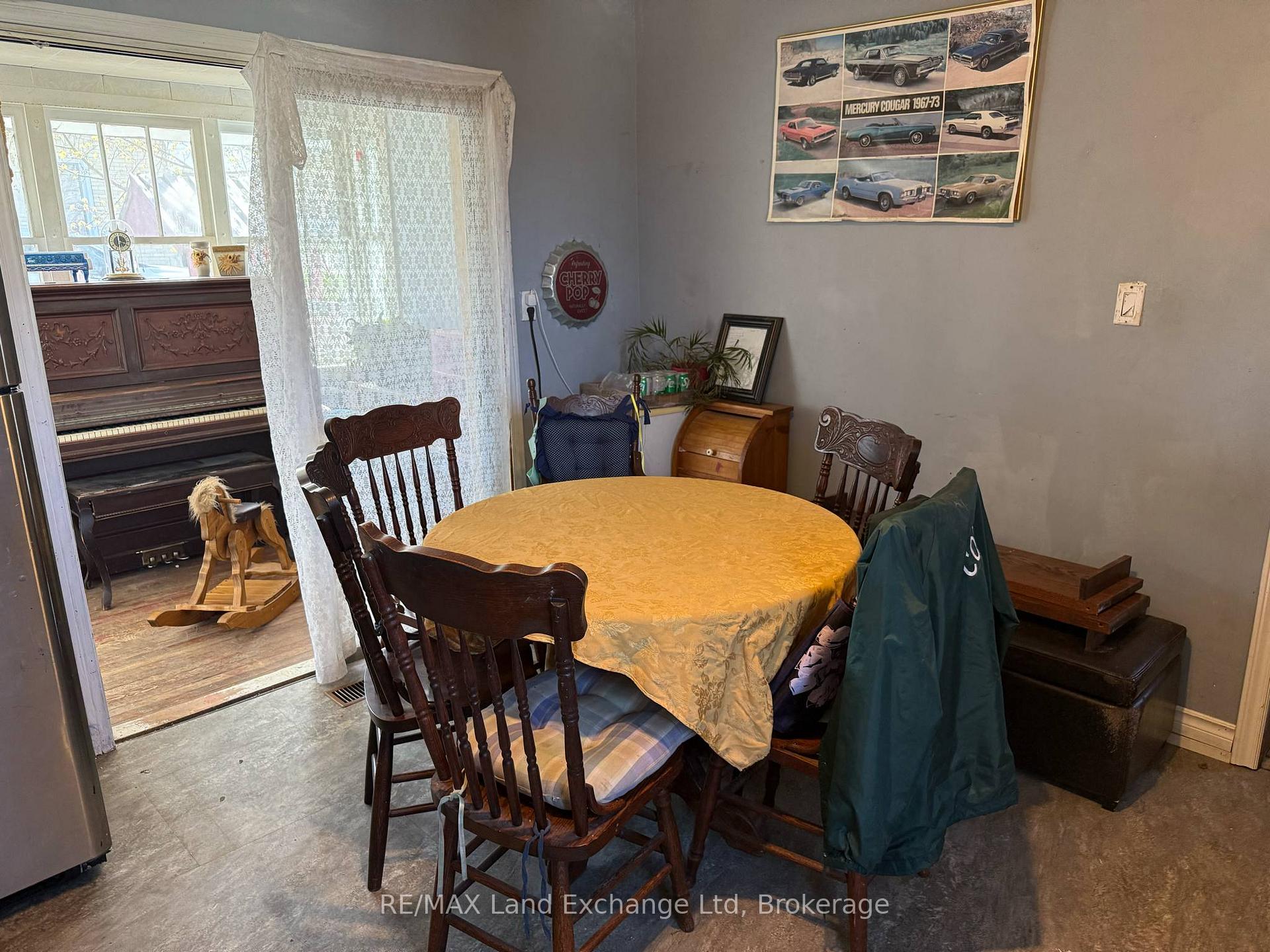 Photo 11 of 365 Minnie Street, North Huron, Wingham — HOMEH