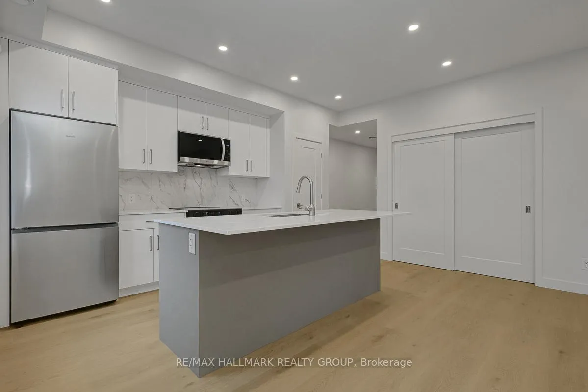 Photo 16 of Unit 7, 199 Columbus Avenue, Ottawa, Overbrook/Castle Heights — HOMEH