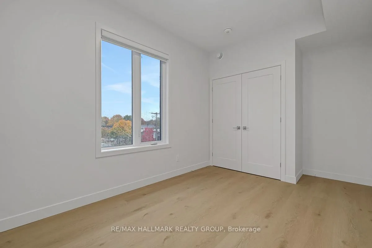 Photo 21 of Unit 7, 199 Columbus Avenue, Ottawa, Overbrook/Castle Heights — HOMEH