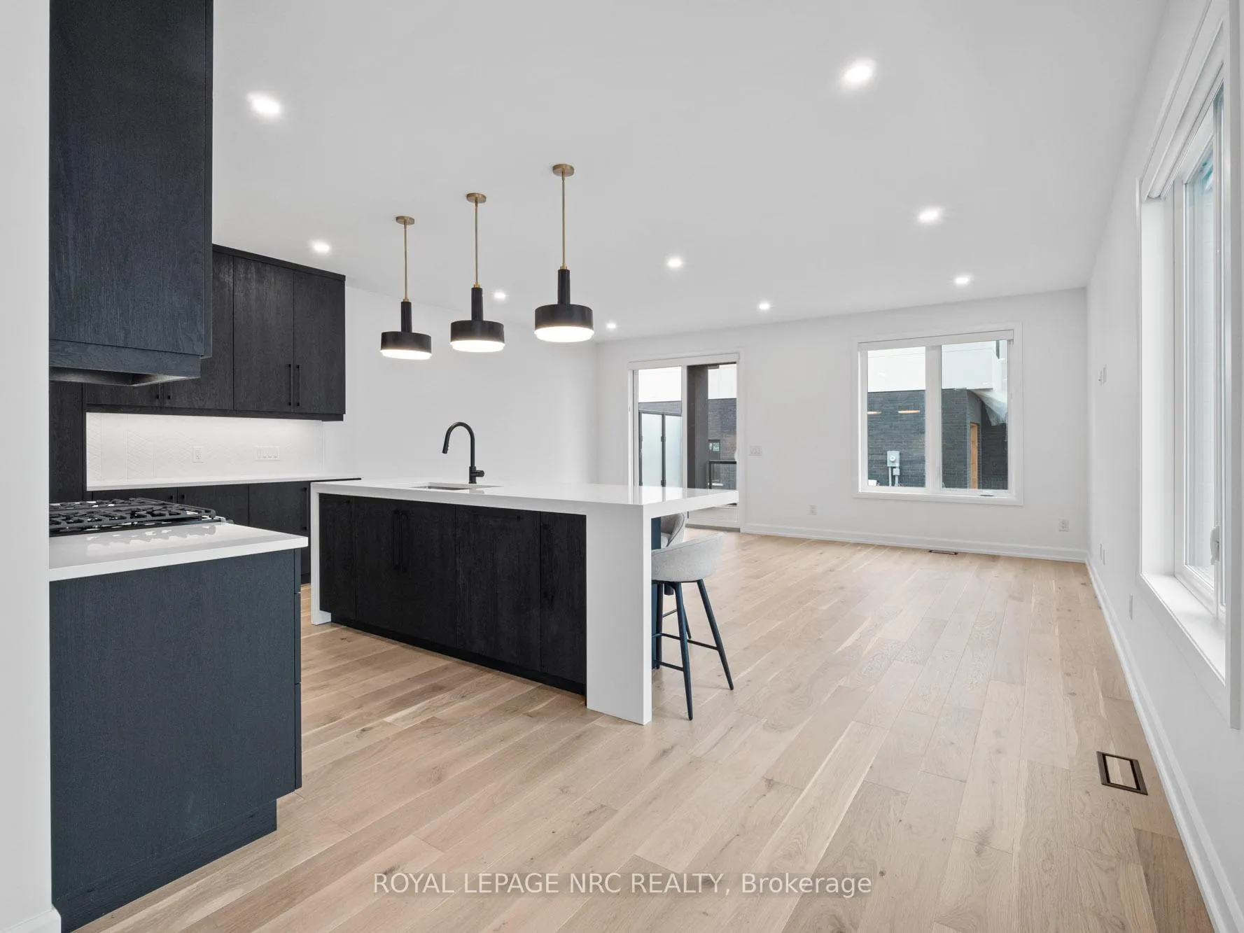 Photo 8 of 200 Klager Avenue, Pelham, Fonthill — HOMEH
