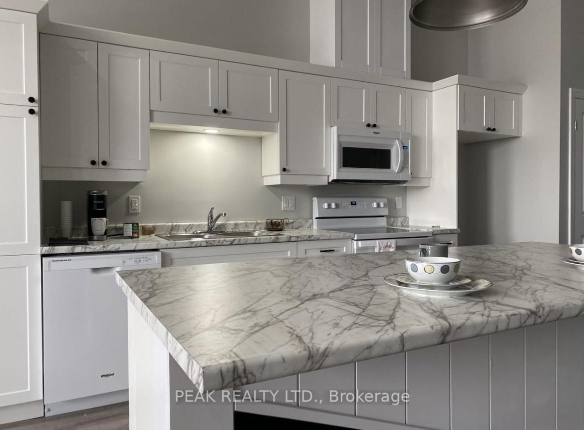 Photo 5 of Unit 202, 116 King Street, Norfolk, Delhi — HOMEH