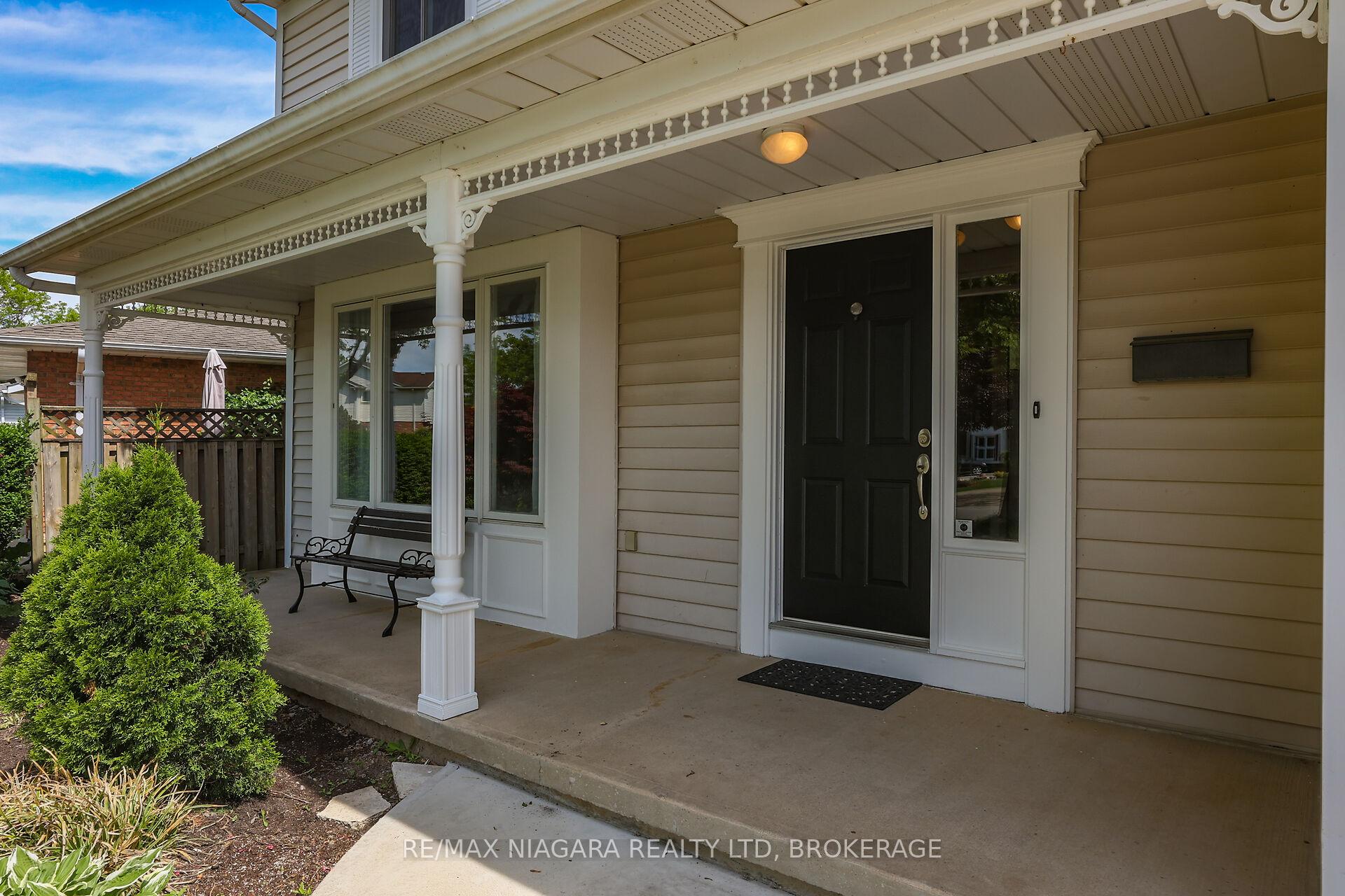 Photo 6 of 5993 Crimson Drive, Niagara Falls, Oldfield — HOMEH