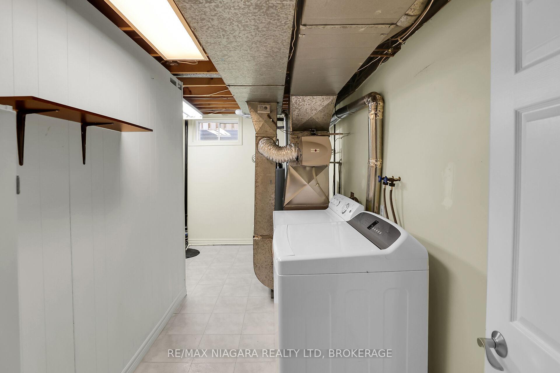 Photo 36 of 5993 Crimson Drive, Niagara Falls, Oldfield — HOMEH
