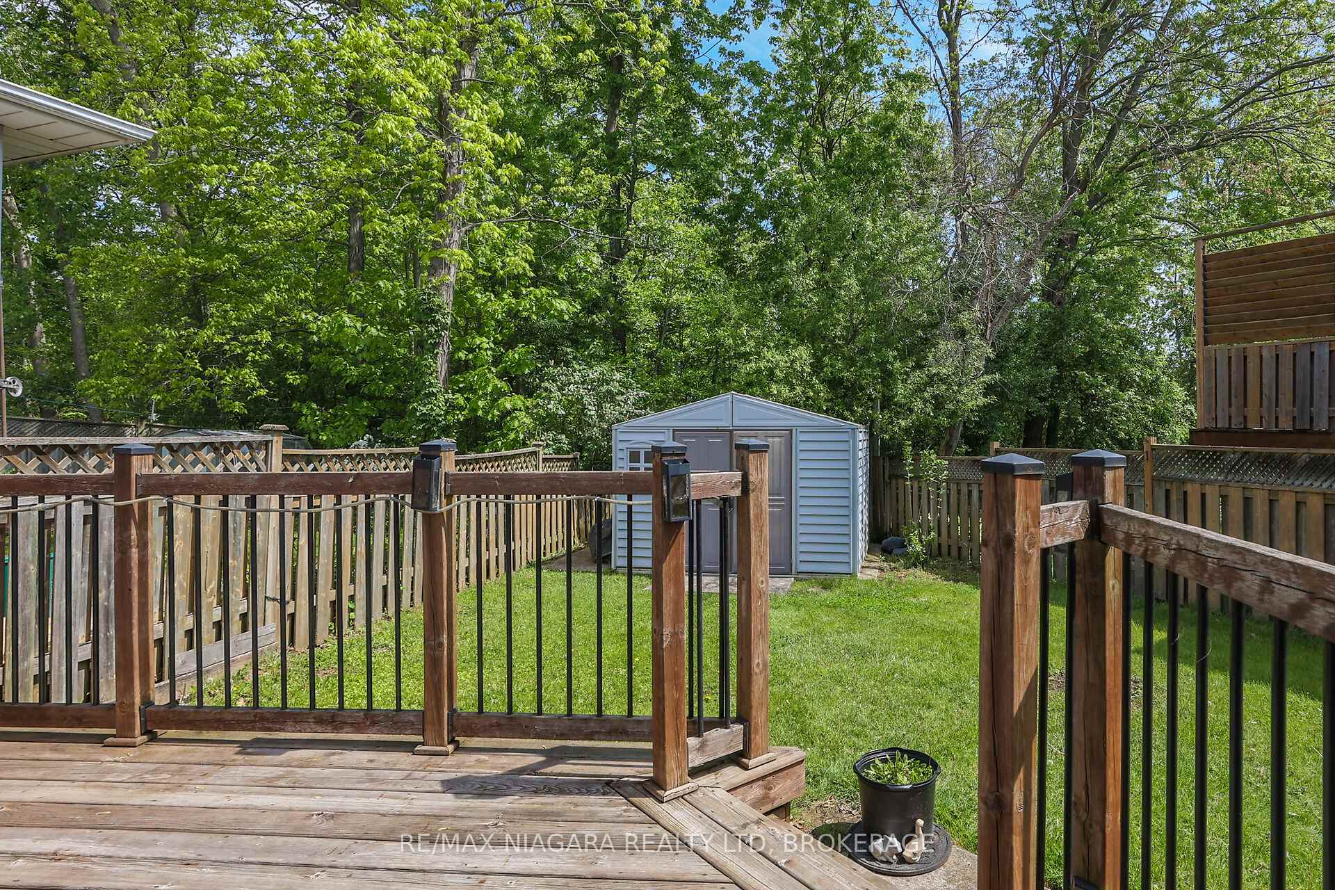 Photo 37 of 5993 Crimson Drive, Niagara Falls, Oldfield — HOMEH