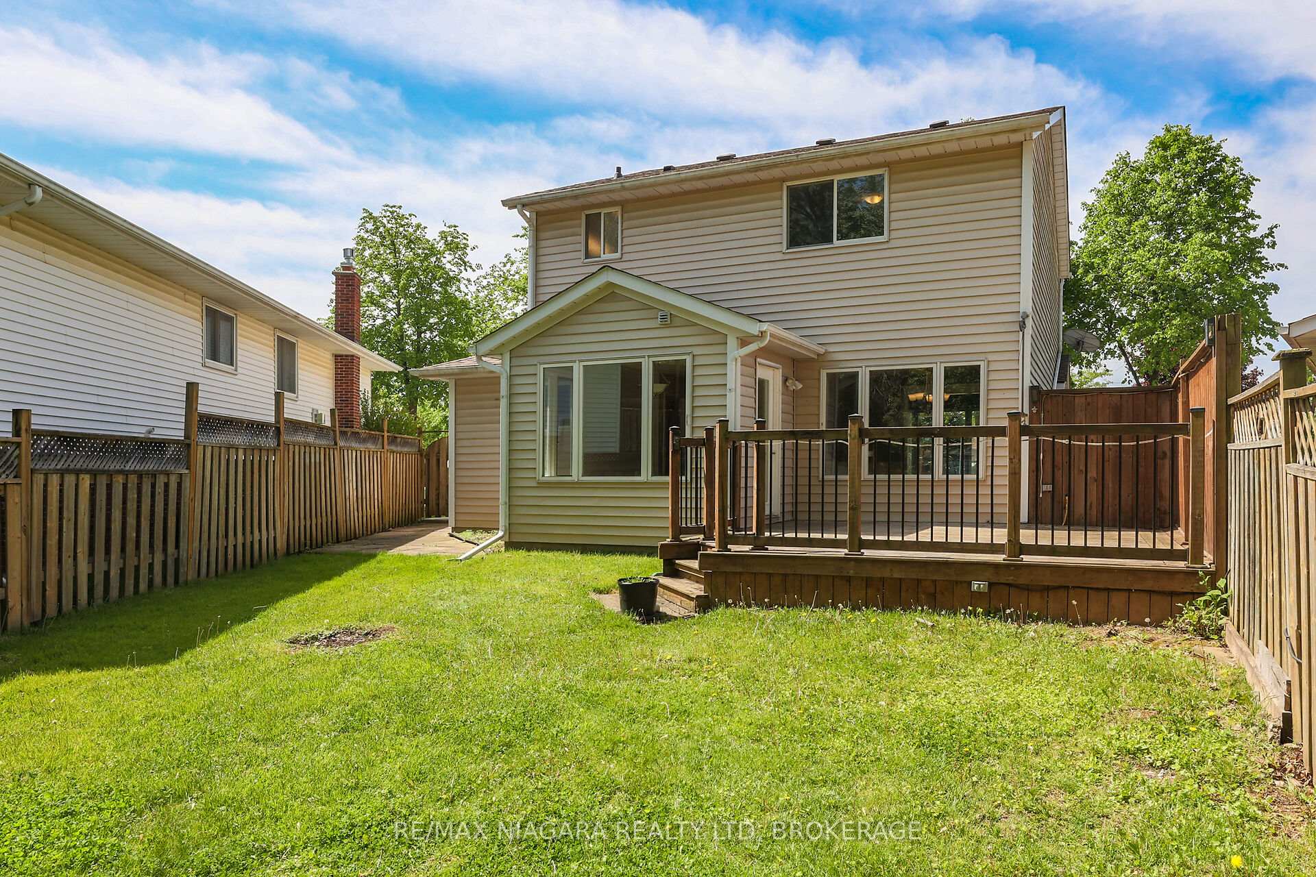 Photo 39 of 5993 Crimson Drive, Niagara Falls, Oldfield — HOMEH