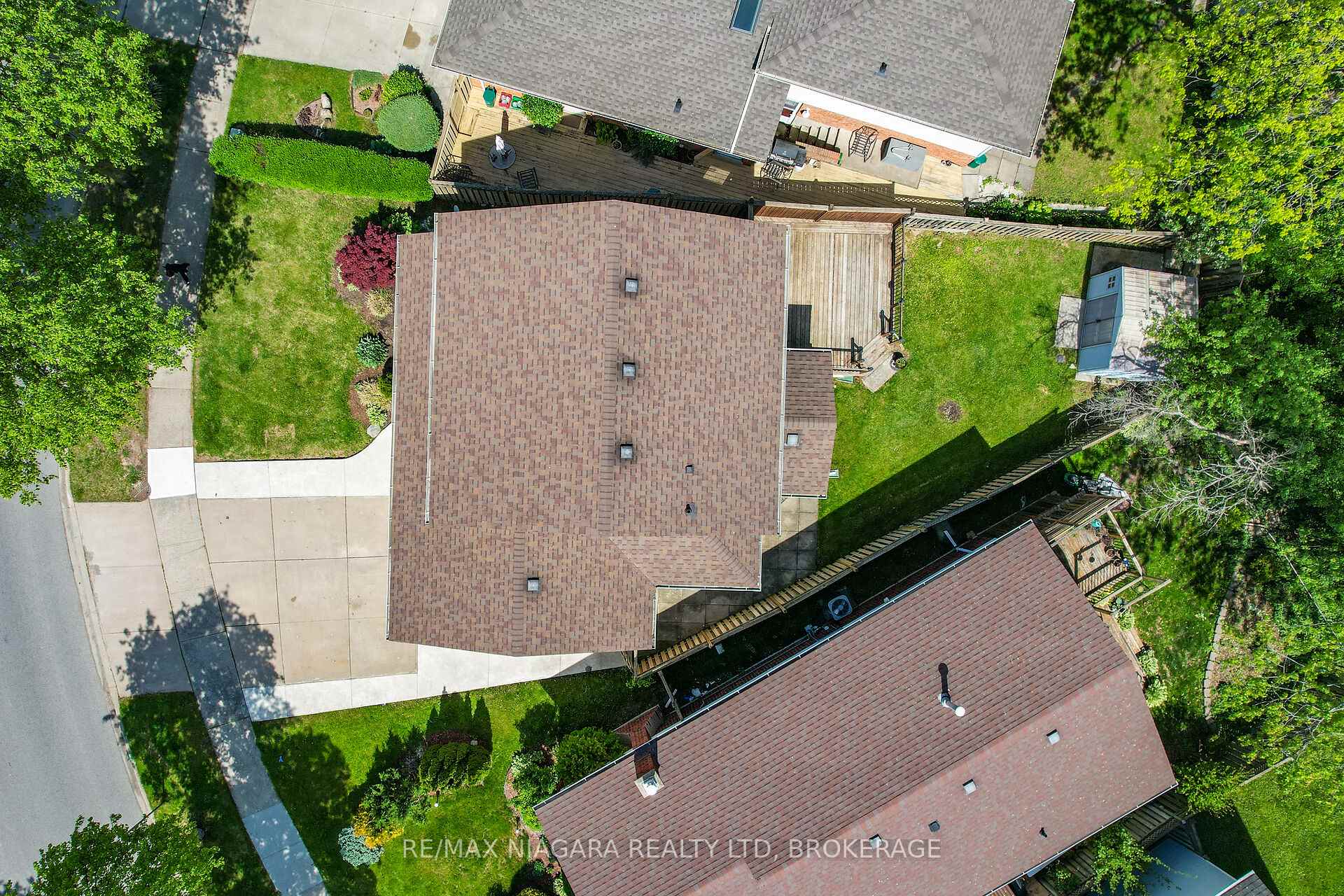 Photo 41 of 5993 Crimson Drive, Niagara Falls, Oldfield — HOMEH