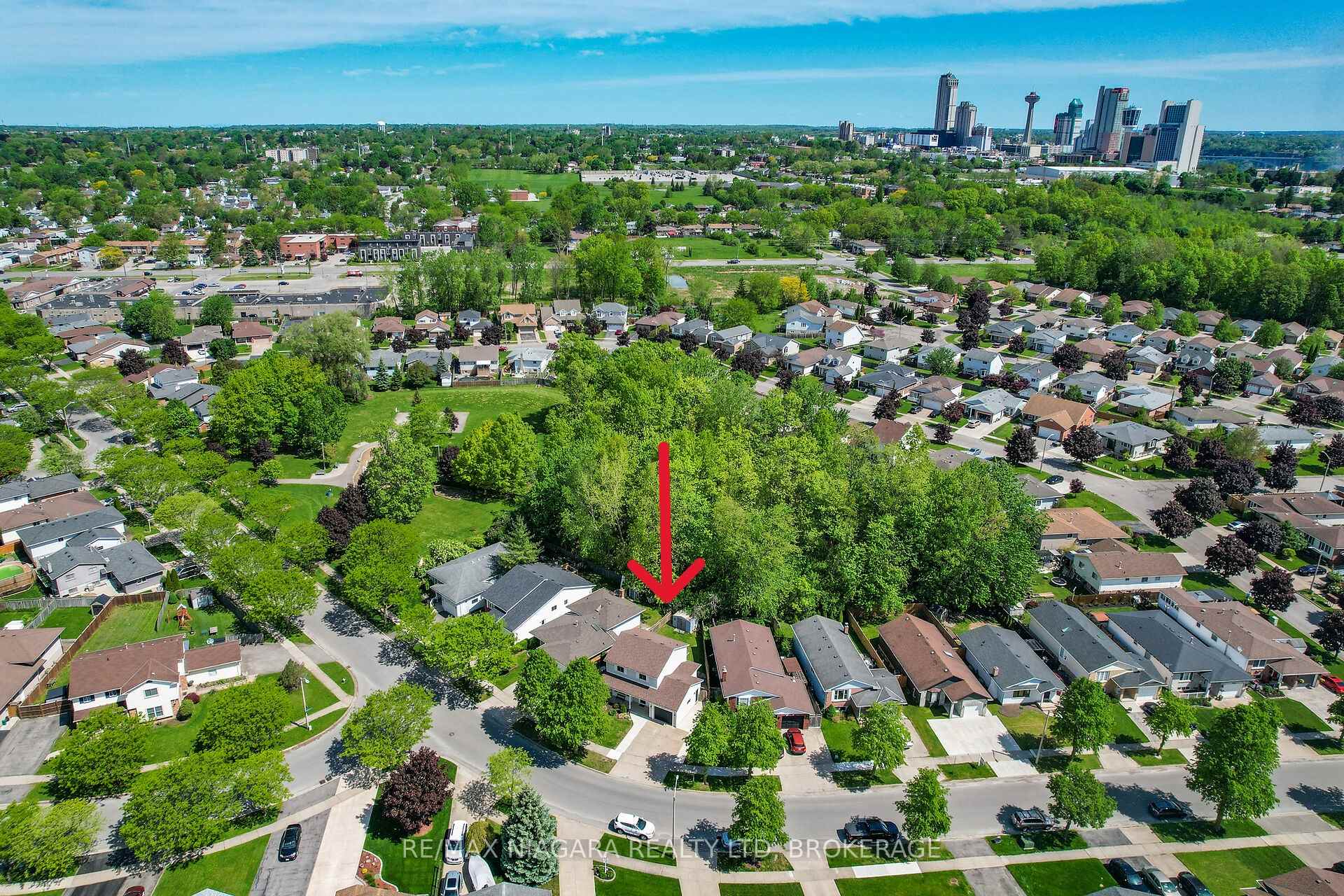 Photo 42 of 5993 Crimson Drive, Niagara Falls, Oldfield — HOMEH