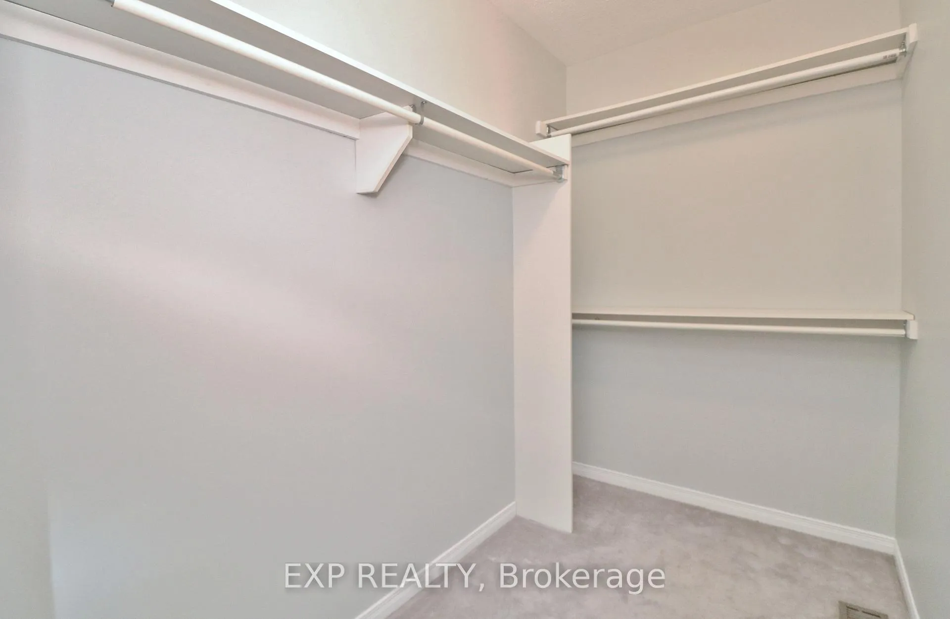 Photo 25 of 2127 Lauzon Street, Ottawa, Fallingbrook/Gardenway South — HOMEH