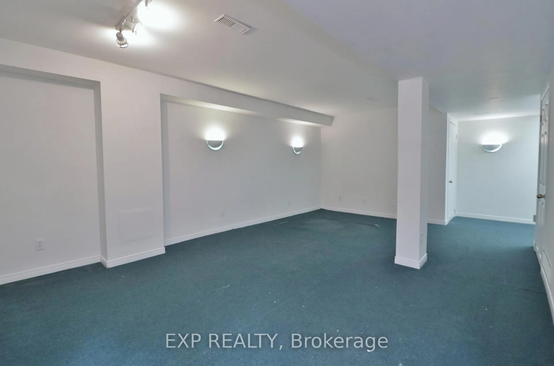 Photo 38 of 2127 Lauzon Street, Ottawa, Fallingbrook/Gardenway South — HOMEH