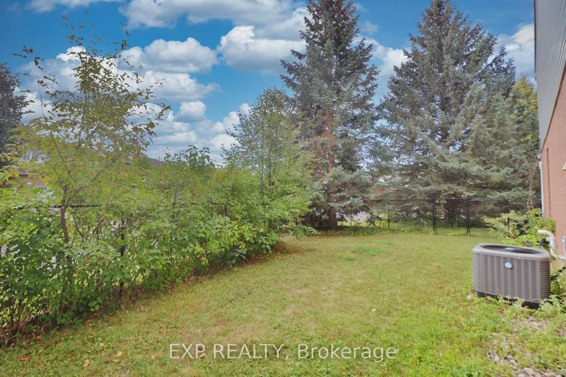 Photo 47 of 2127 Lauzon Street, Ottawa, Fallingbrook/Gardenway South — HOMEH