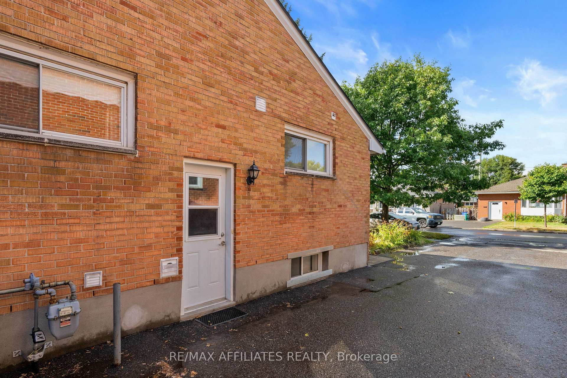 Photo 25 of 1316 Bloomsbury Crescent, Ottawa, Parkway Park — HOMEH