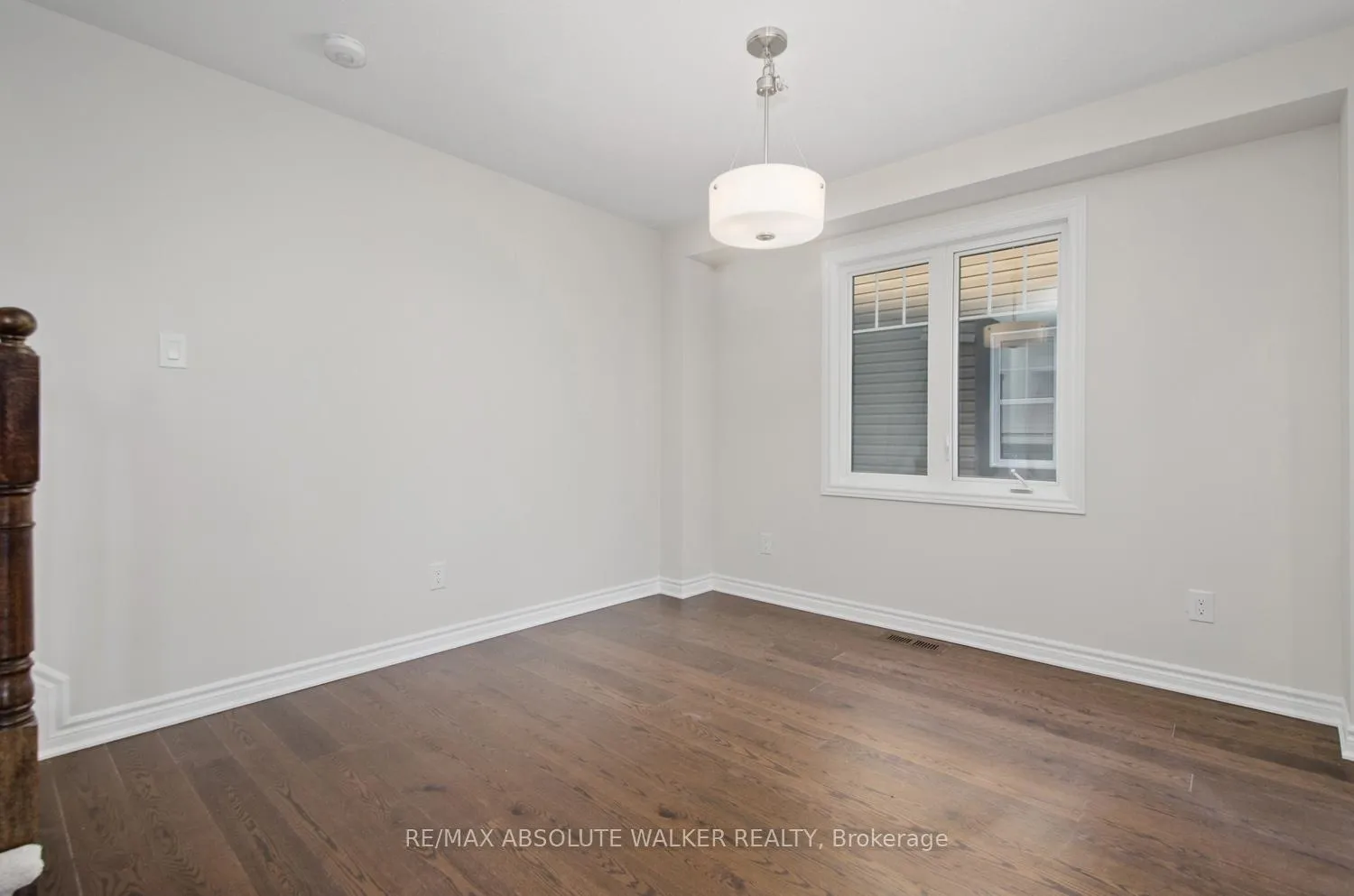 Photo 9 of 376 Willow Aster Circle, Ottawa, Avalon West — HOMEH