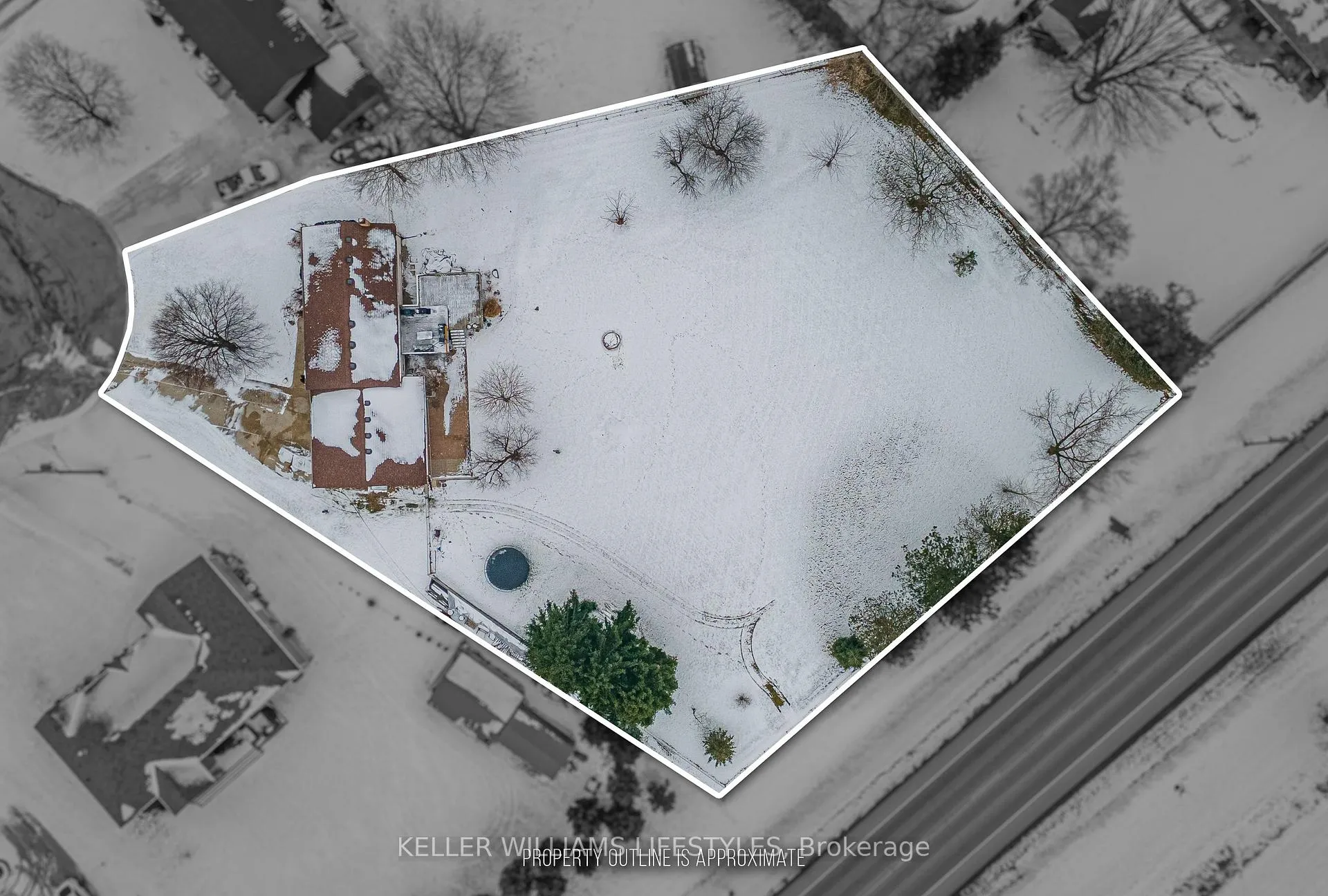 Photo 2 of 18 Hawthorn Crescent, North Middlesex, Nairn — HOMEH