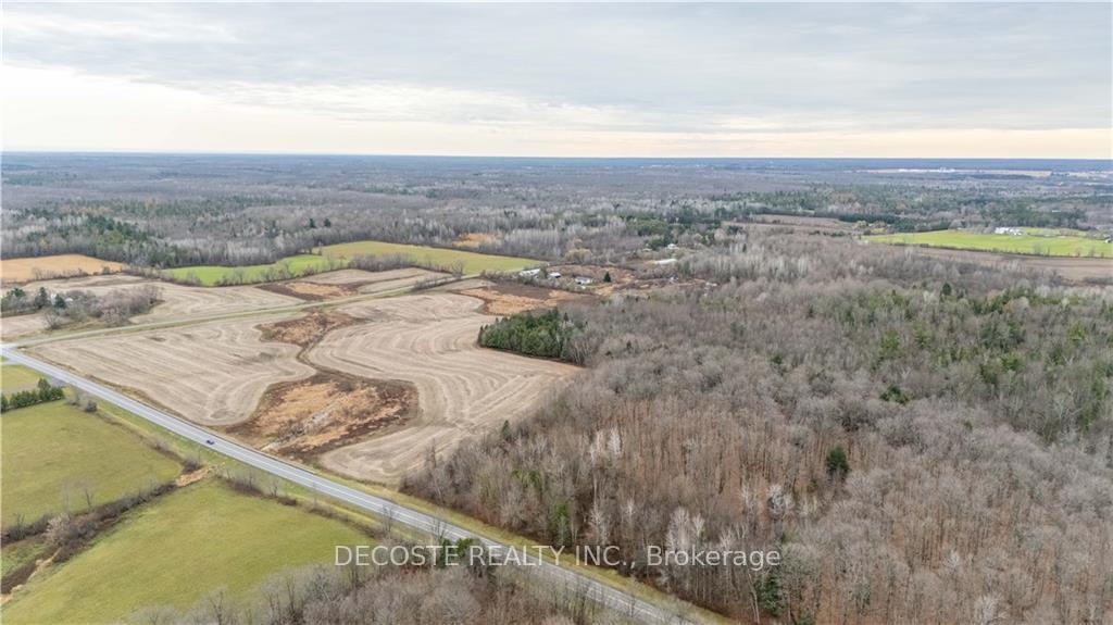 Photo 4 of 3038 County 30 Road, North Glengarry, North Glengarry (Kenyon) Twp — HOMEH