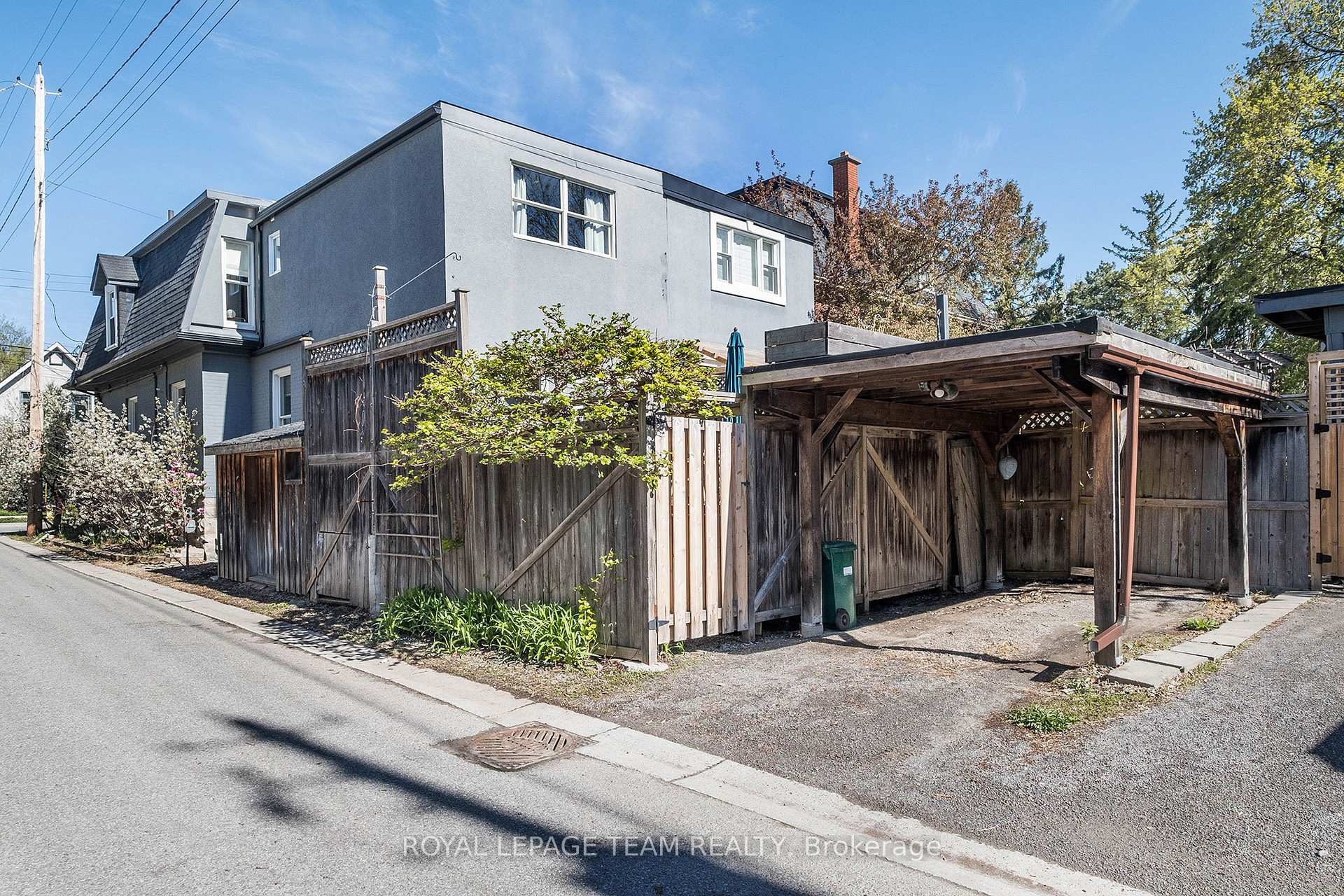 Photo 27 of 136 Keefer Street, Ottawa, New Edinburgh — HOMEH
