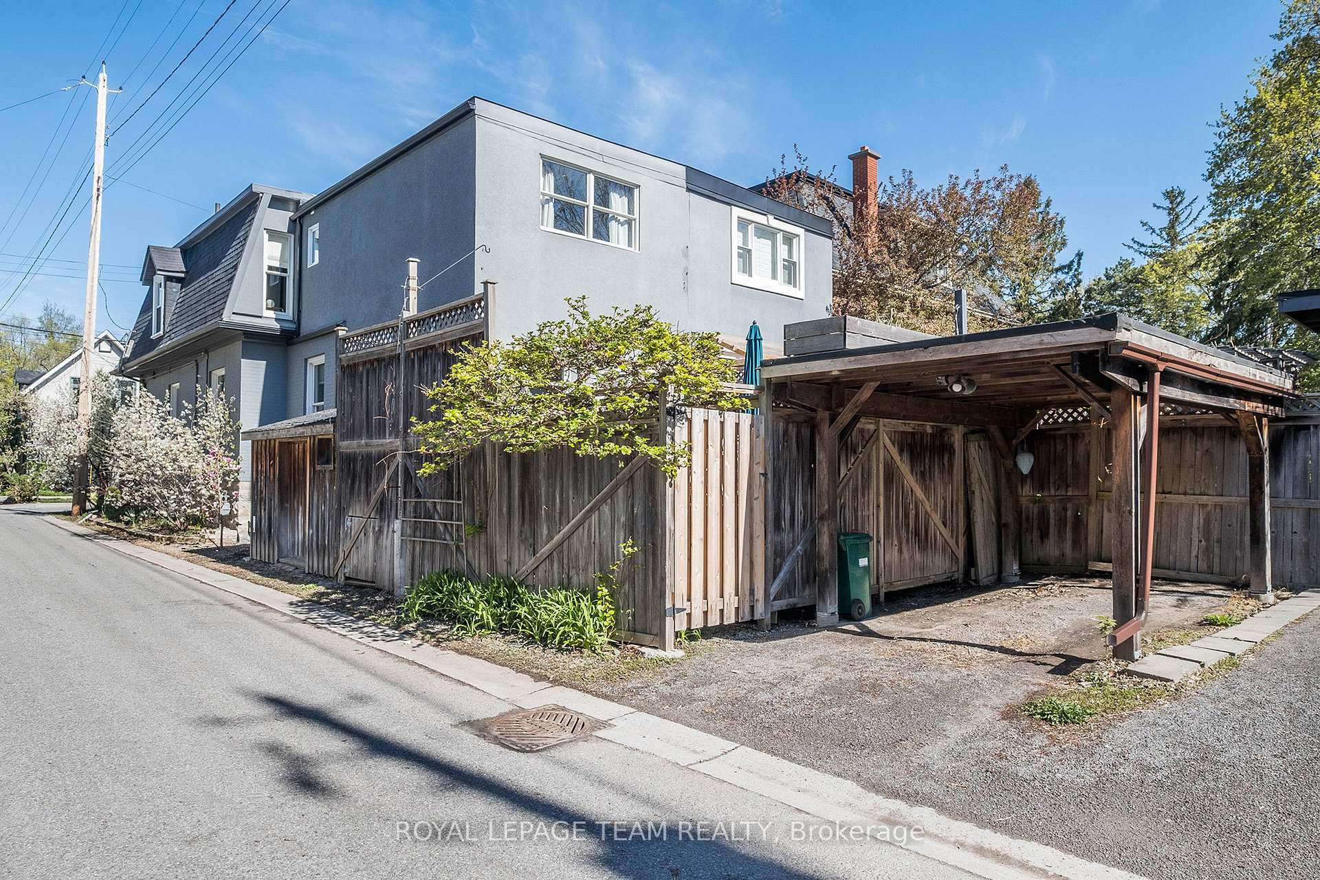 Photo 28 of 136 Keefer Street, Ottawa, New Edinburgh — HOMEH